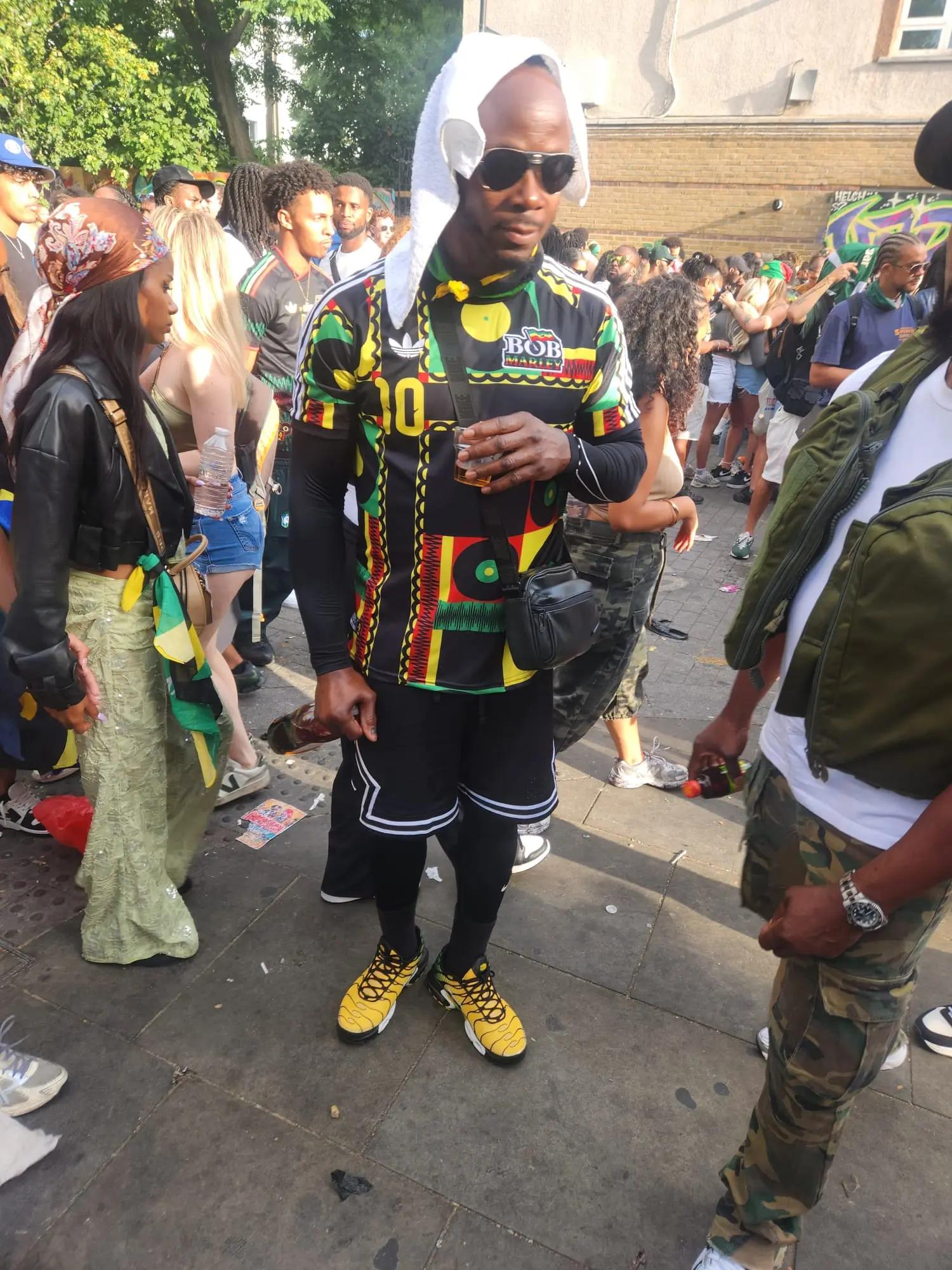 @@diggle _don8🇯🇲🇬🇧