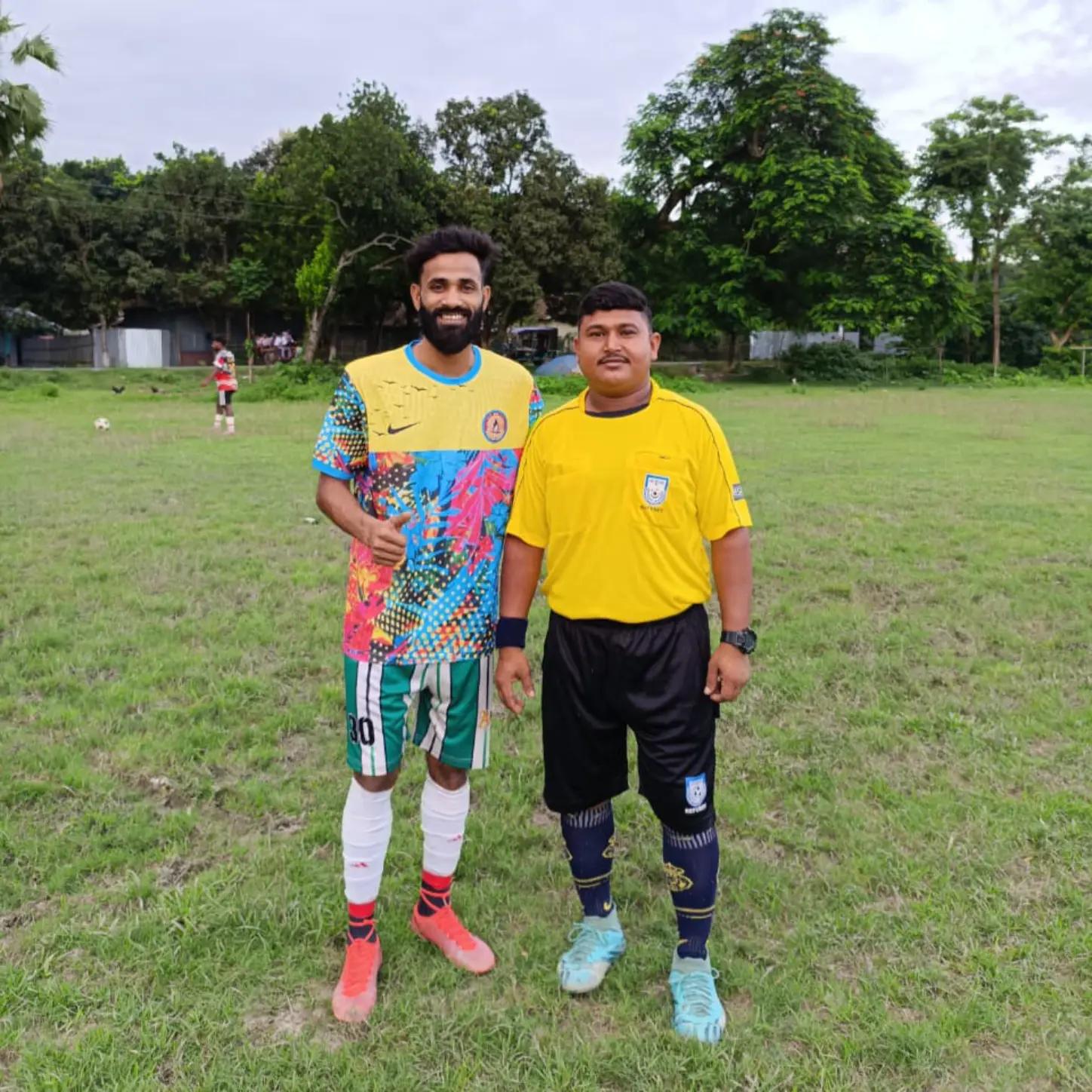 @🔵 Footballer Leo Gazi 10 🇧🇩