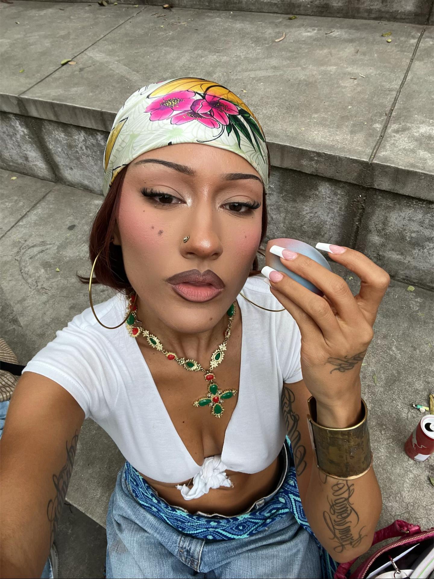 @Latiairenee