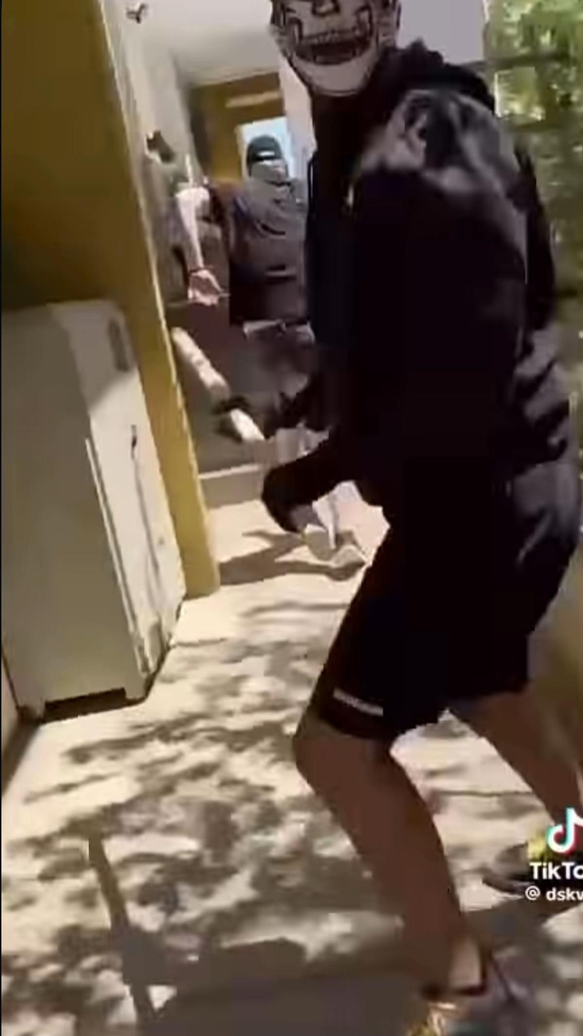 @Кез!