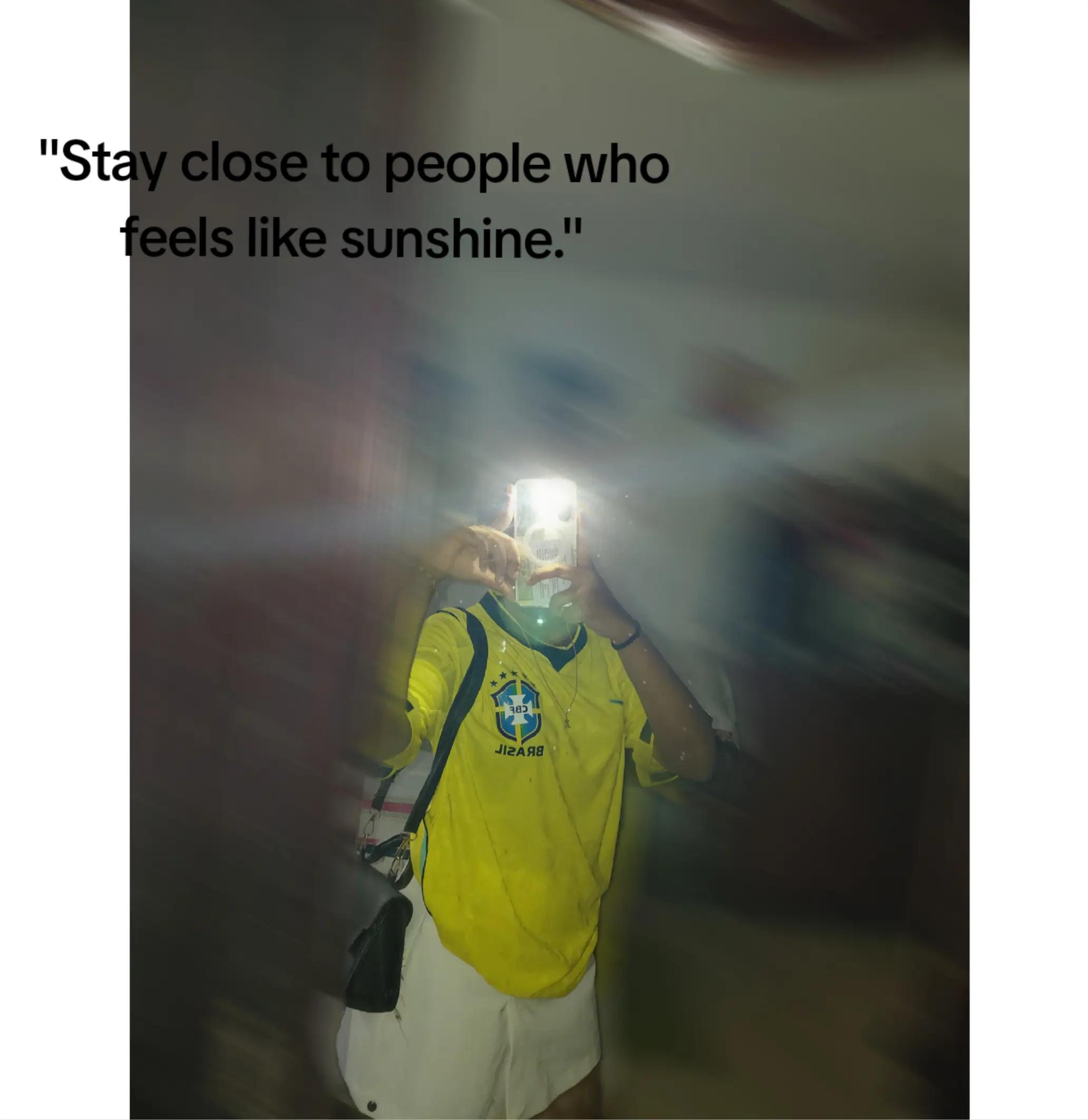 @𖣂.