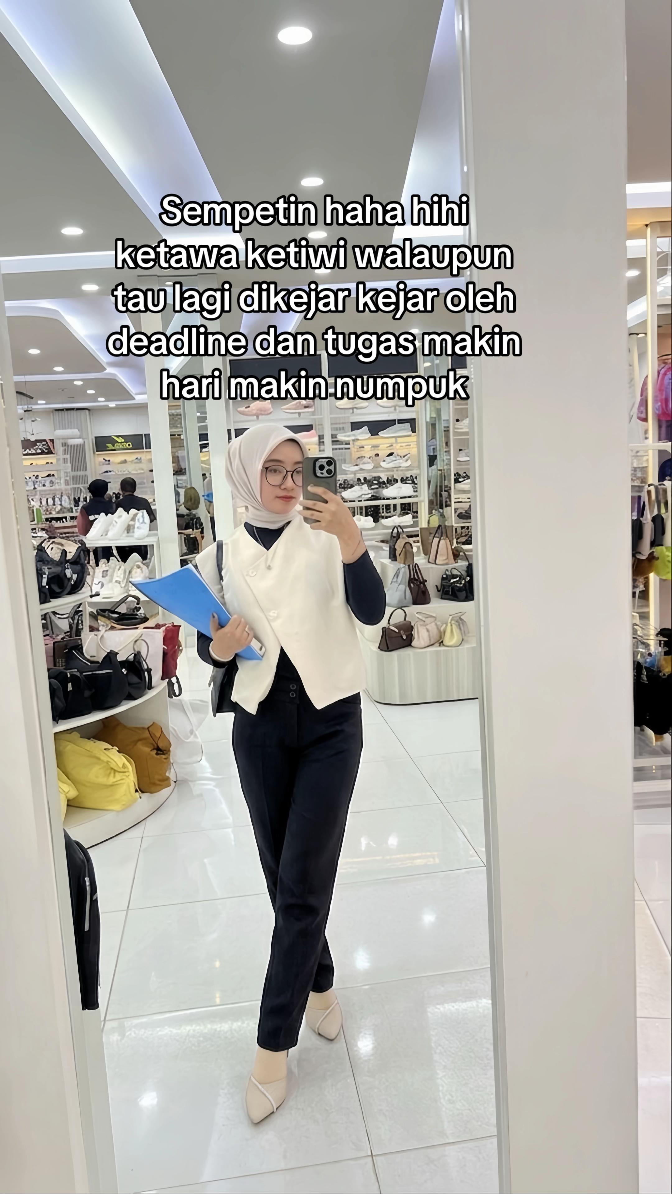 @Putri🤍