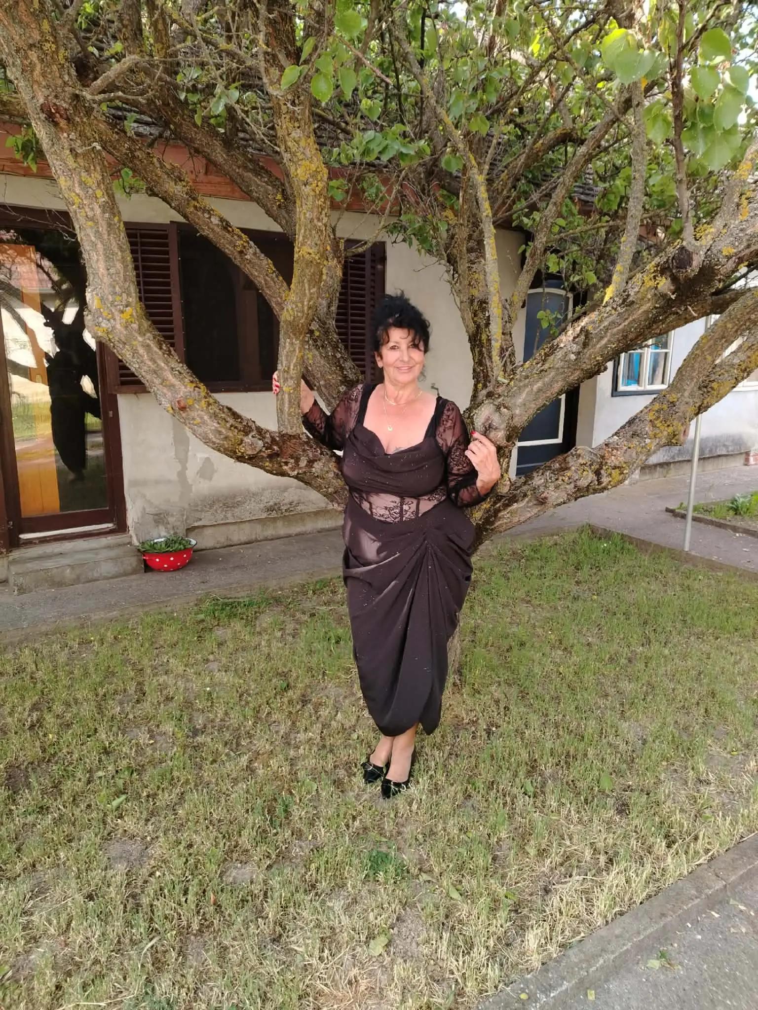 @Mina1957