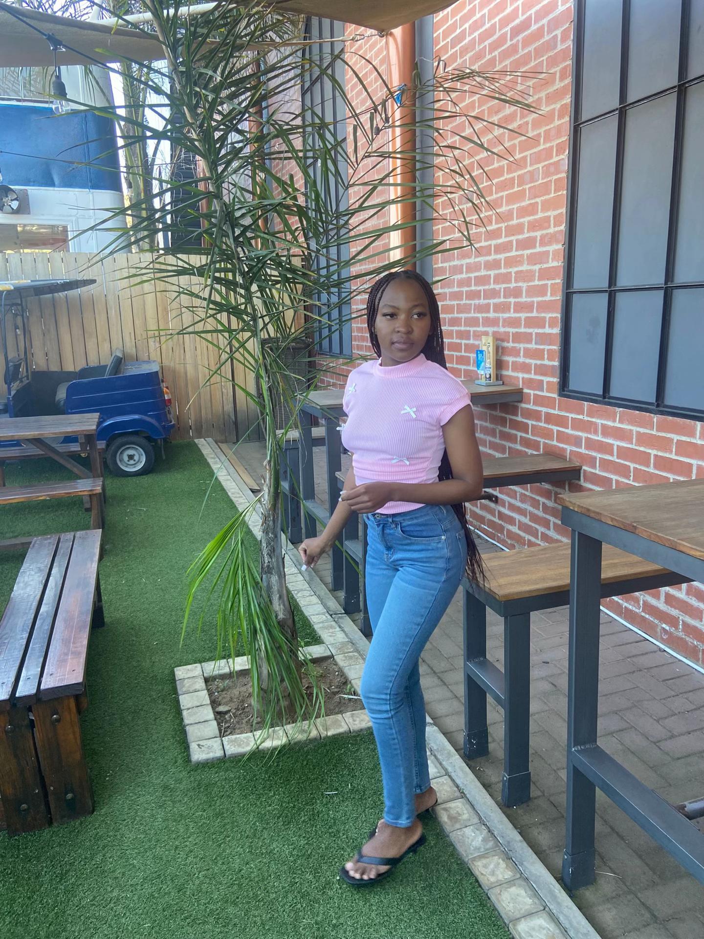 @mphomafata . 🌸