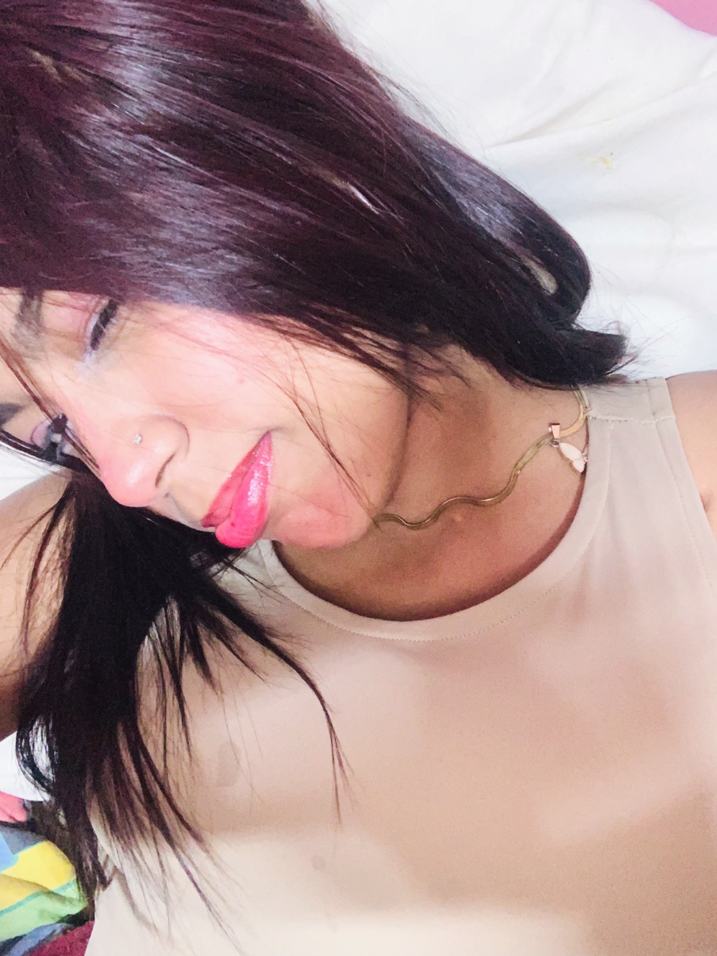 @Victoria👅