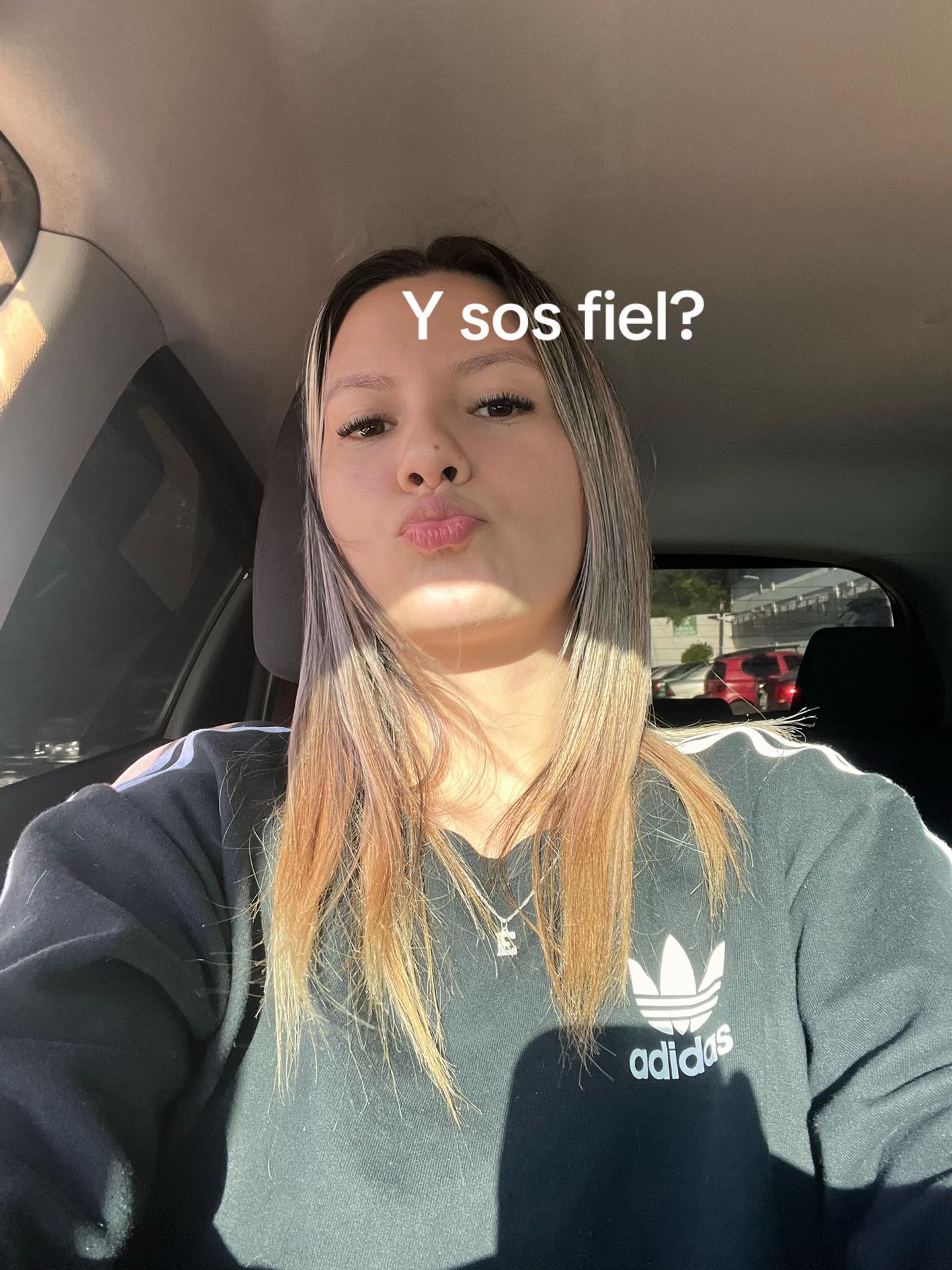 @𝓔𝓼𝓽𝓮𝓯𝓲.🦋