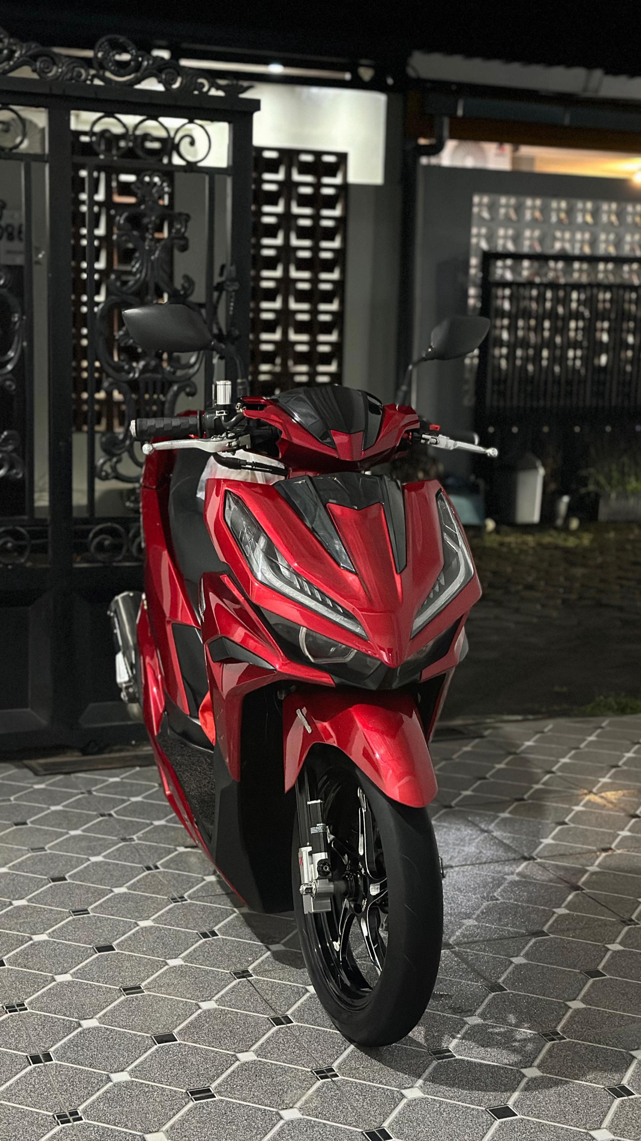 @Zhr💫