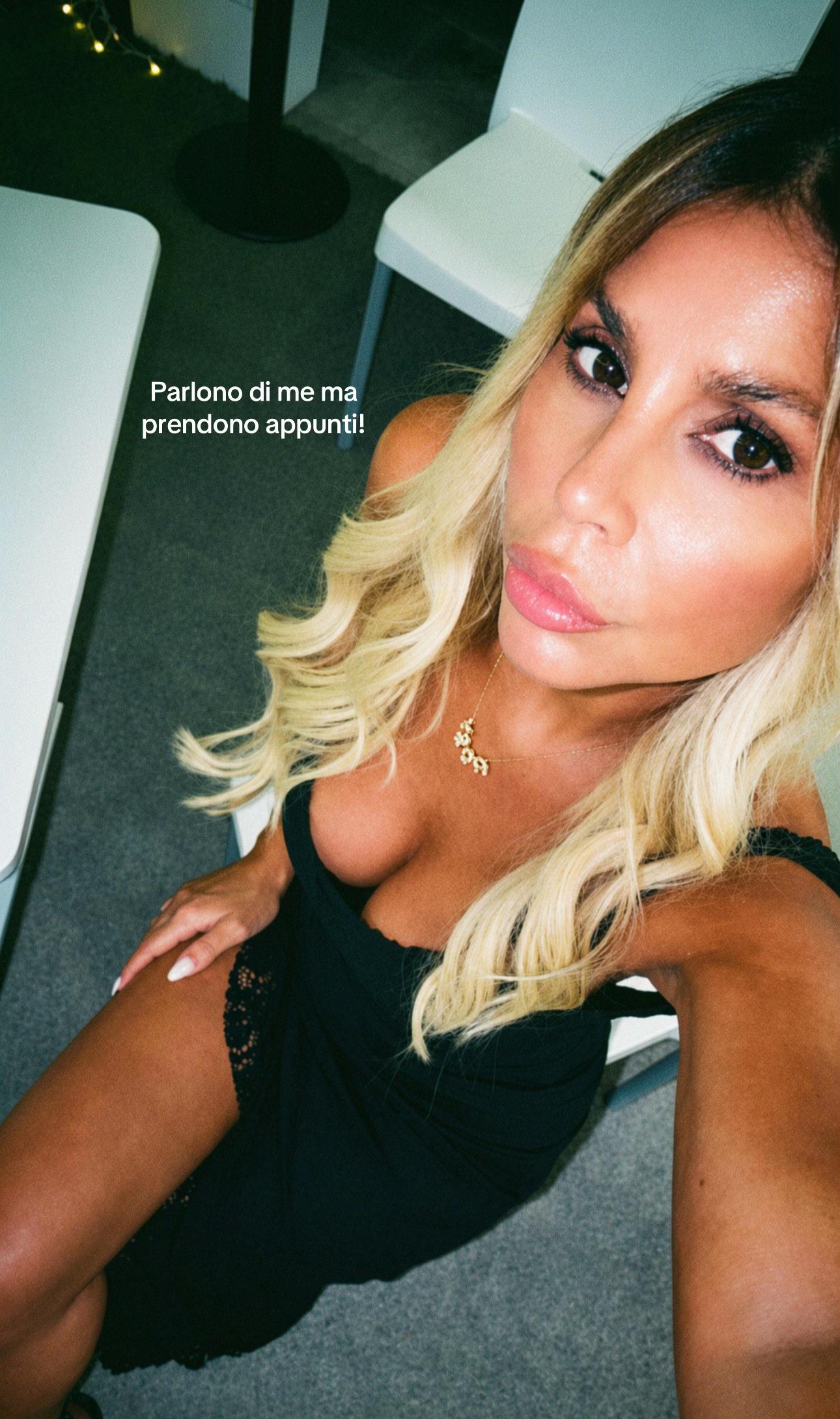 @Rosaria