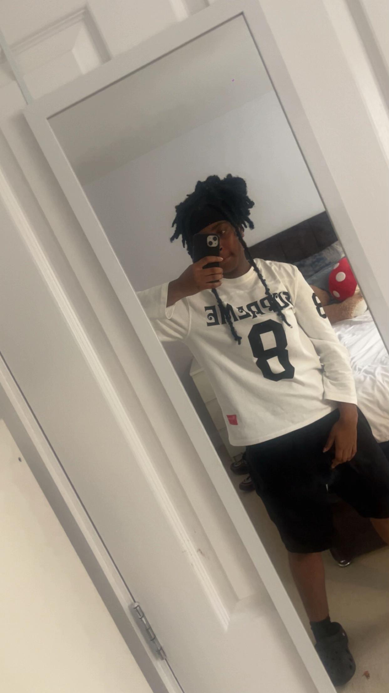 @ΛЯΛΣ 𖣂