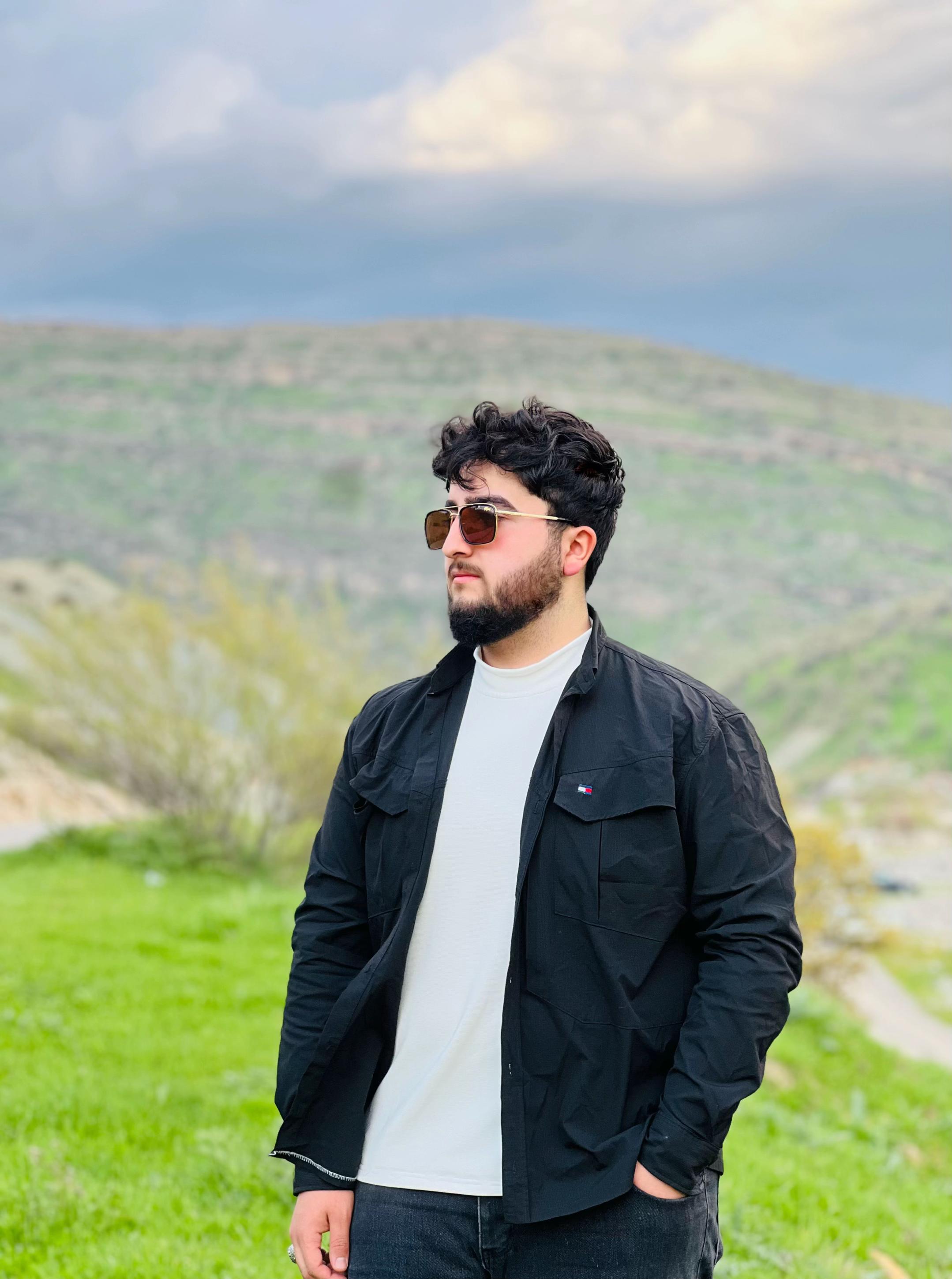 @Ćháĺáḱ%/چالاک
