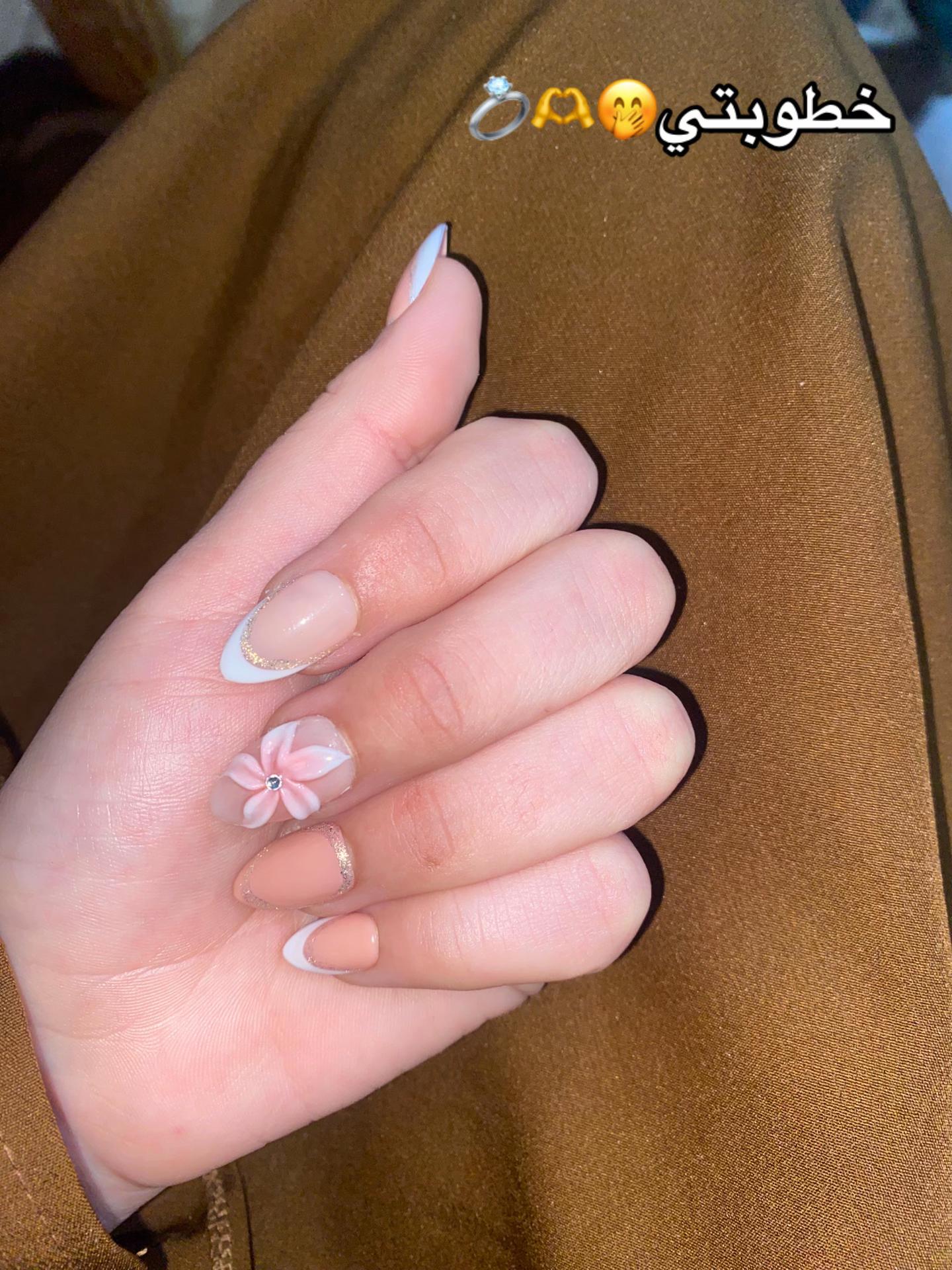@ℳ𝑒𝑒𝓇𝓎𝒶𝓂🐝💛