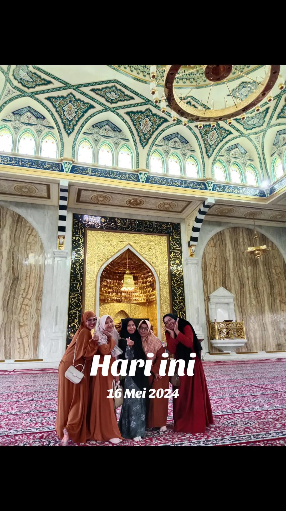 @HeniSilvia
