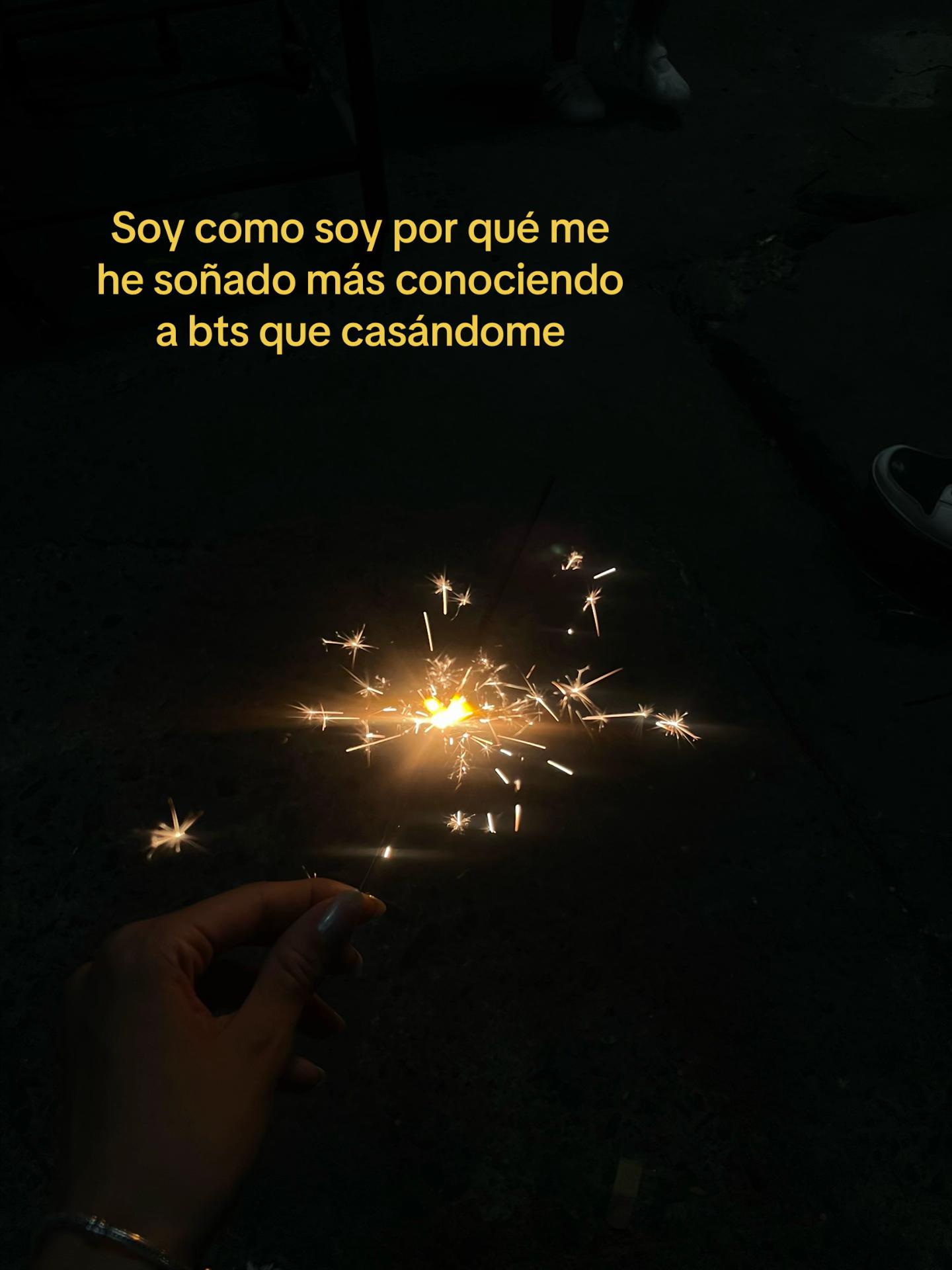 @connie⁷