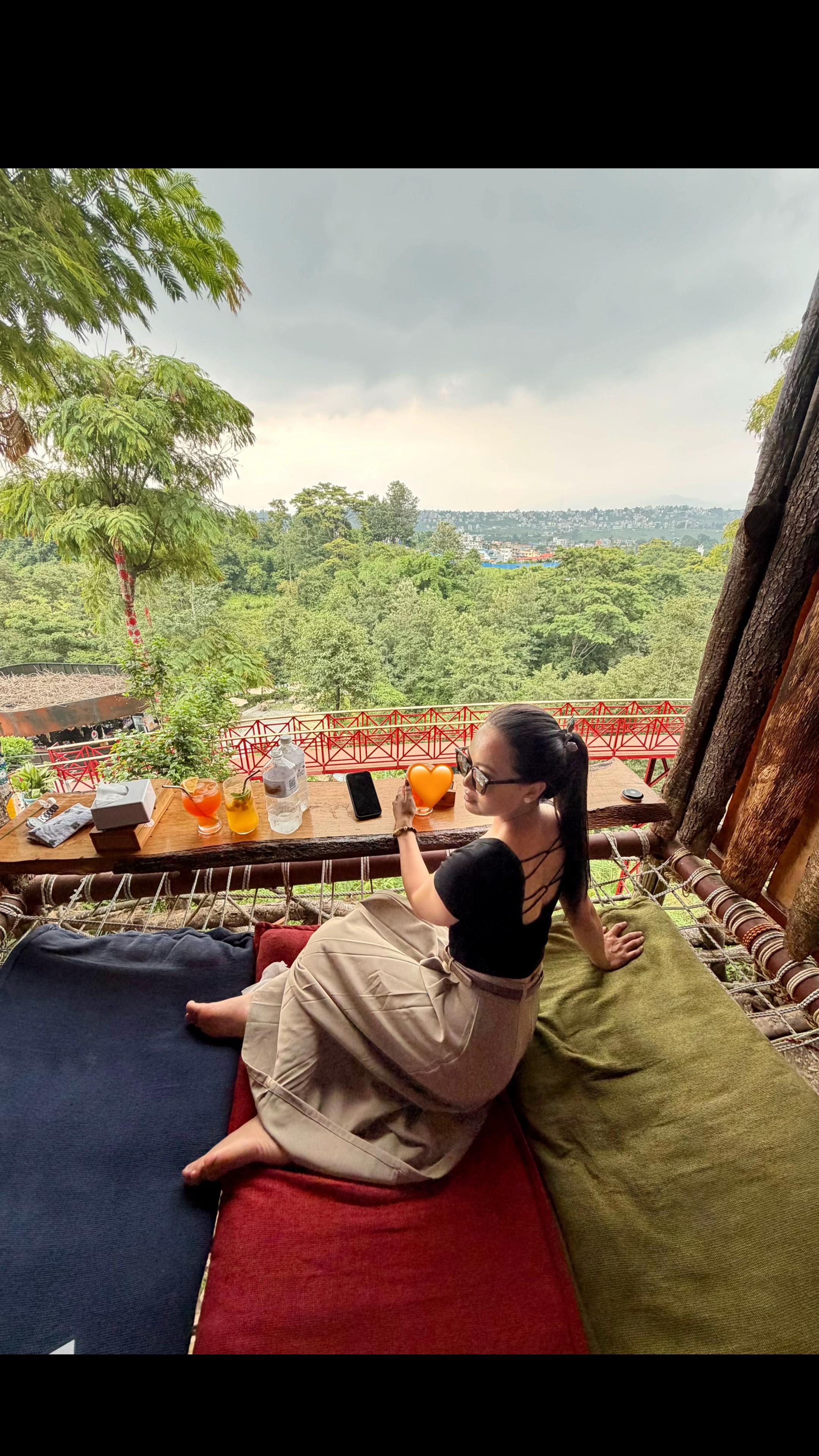 @sapana tamang🧿❤️