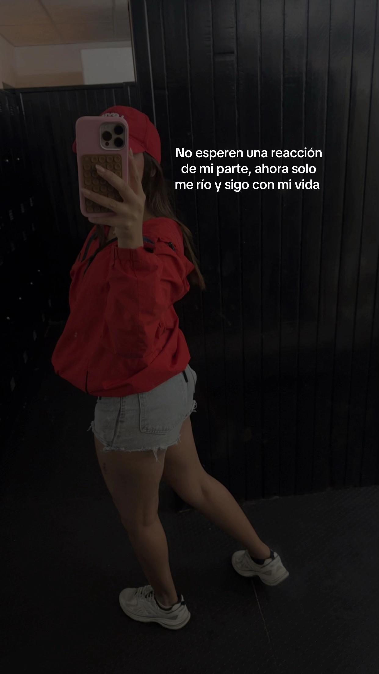 @Camila Navas