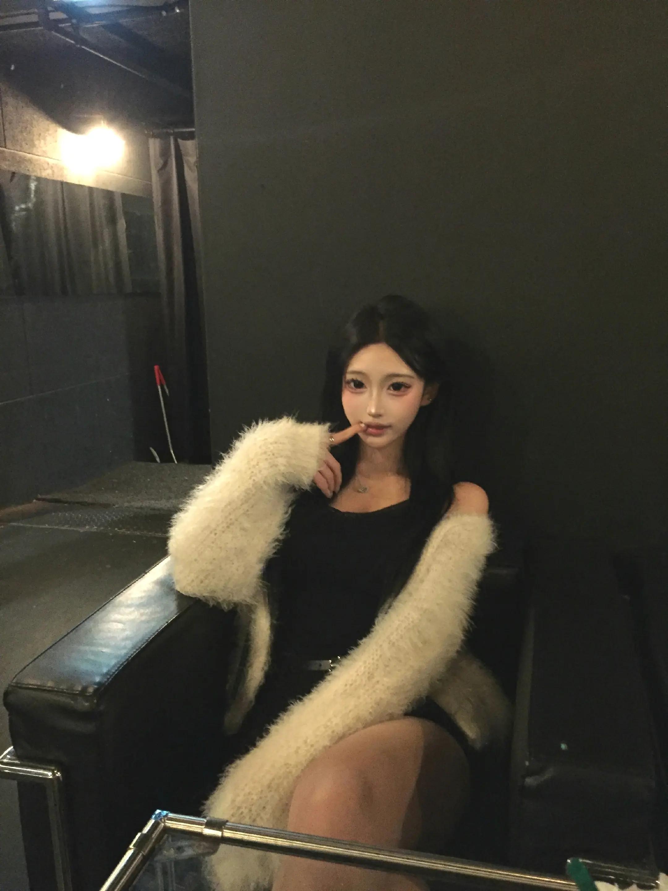 @주여니