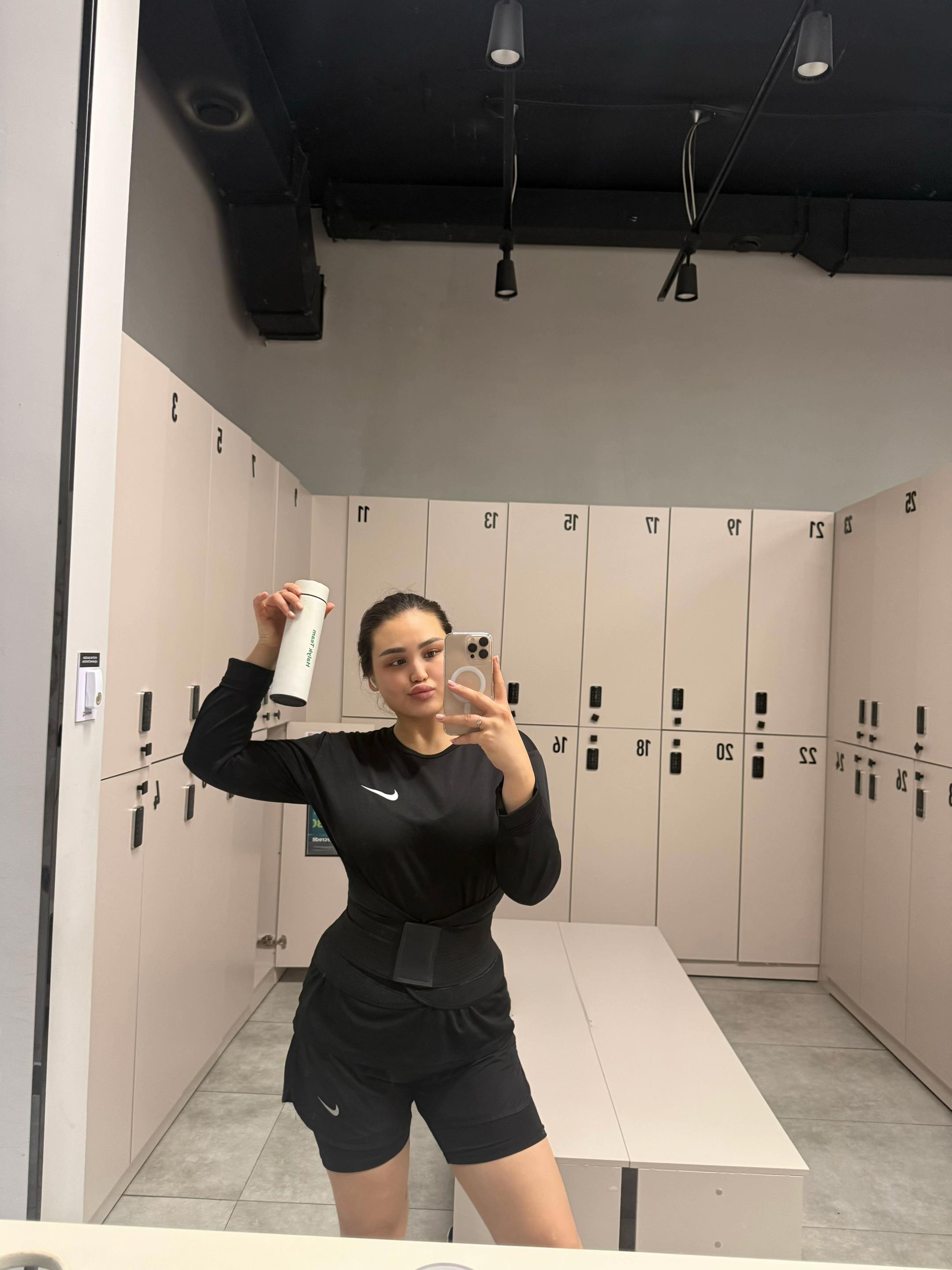 @Adepushka