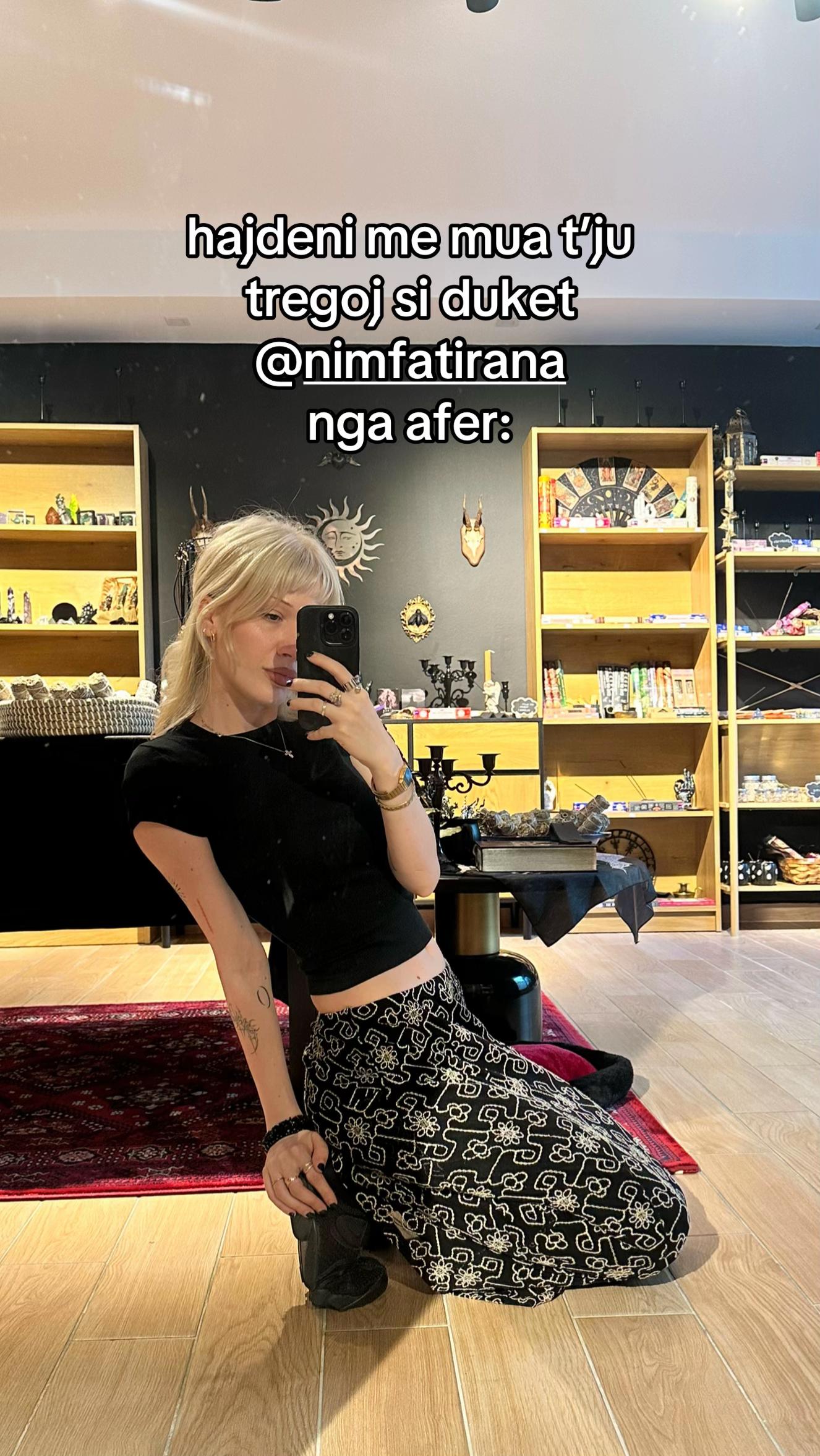 @Lalisa