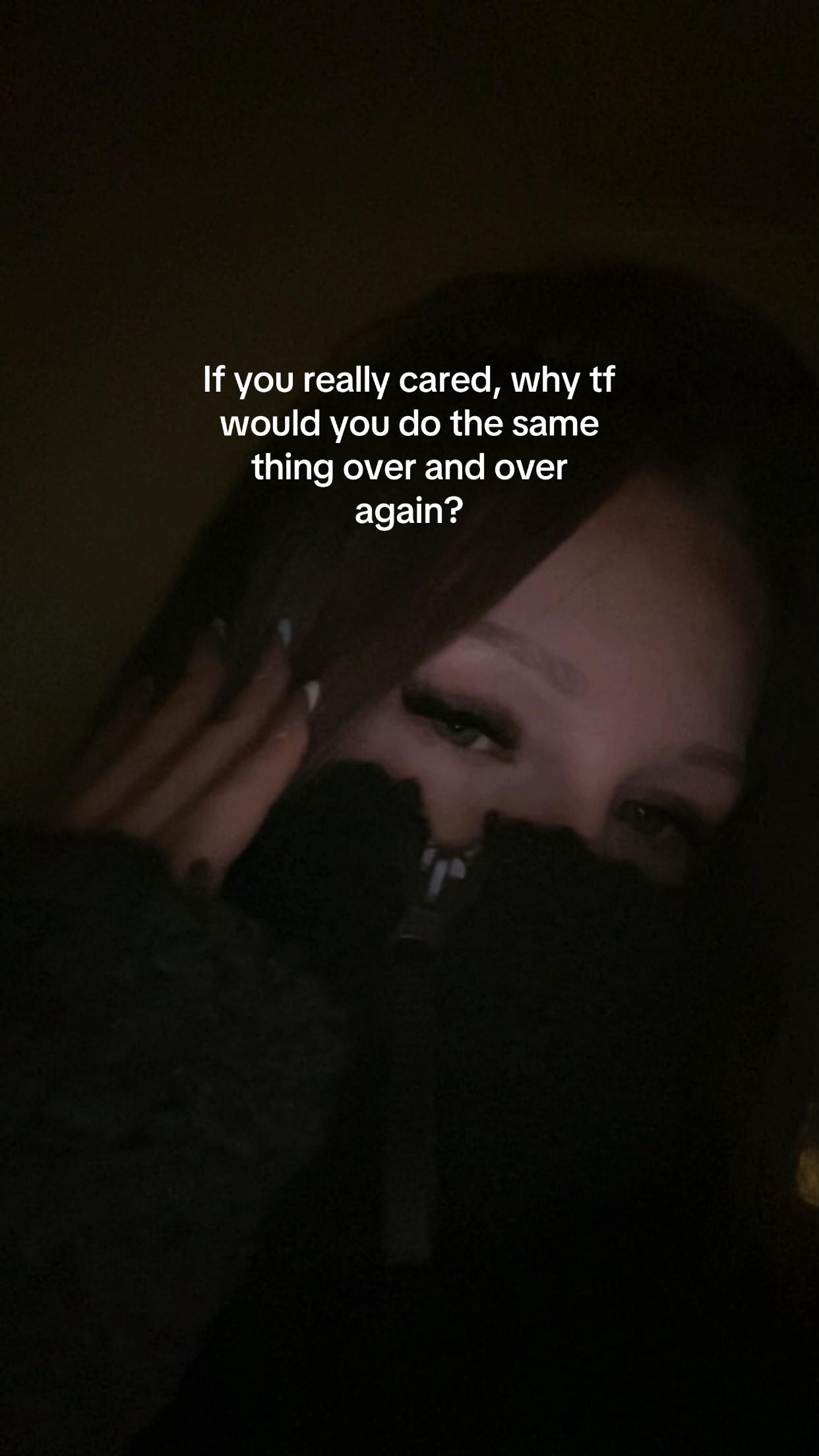 @☾