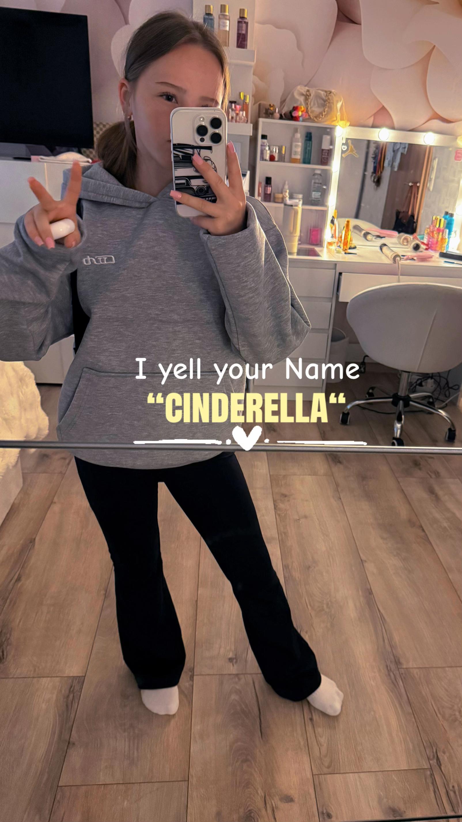 @𝑳&rsquo;🪼