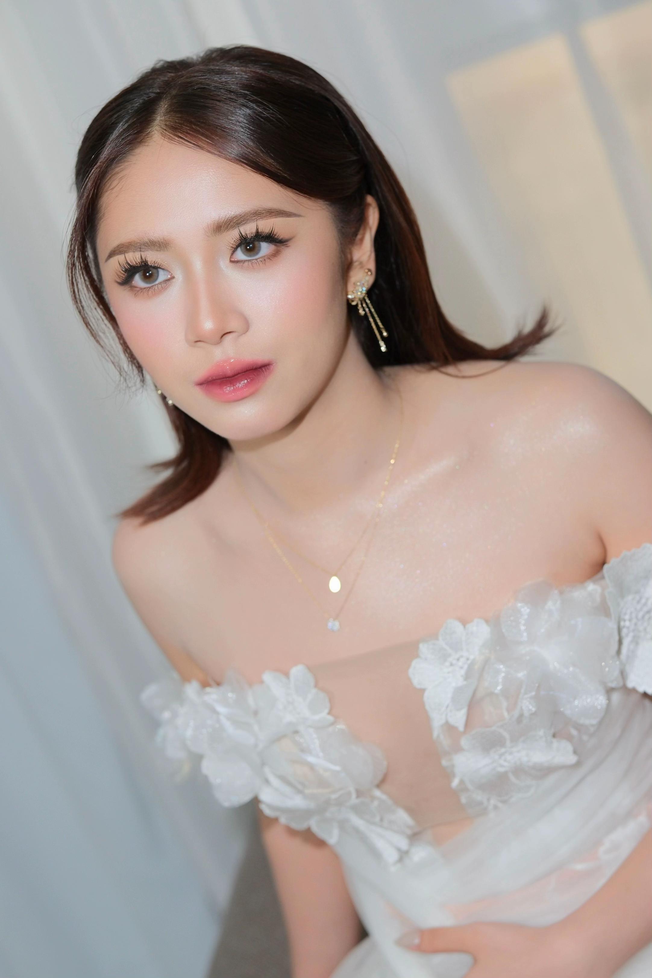 @Aleli Po Makeup