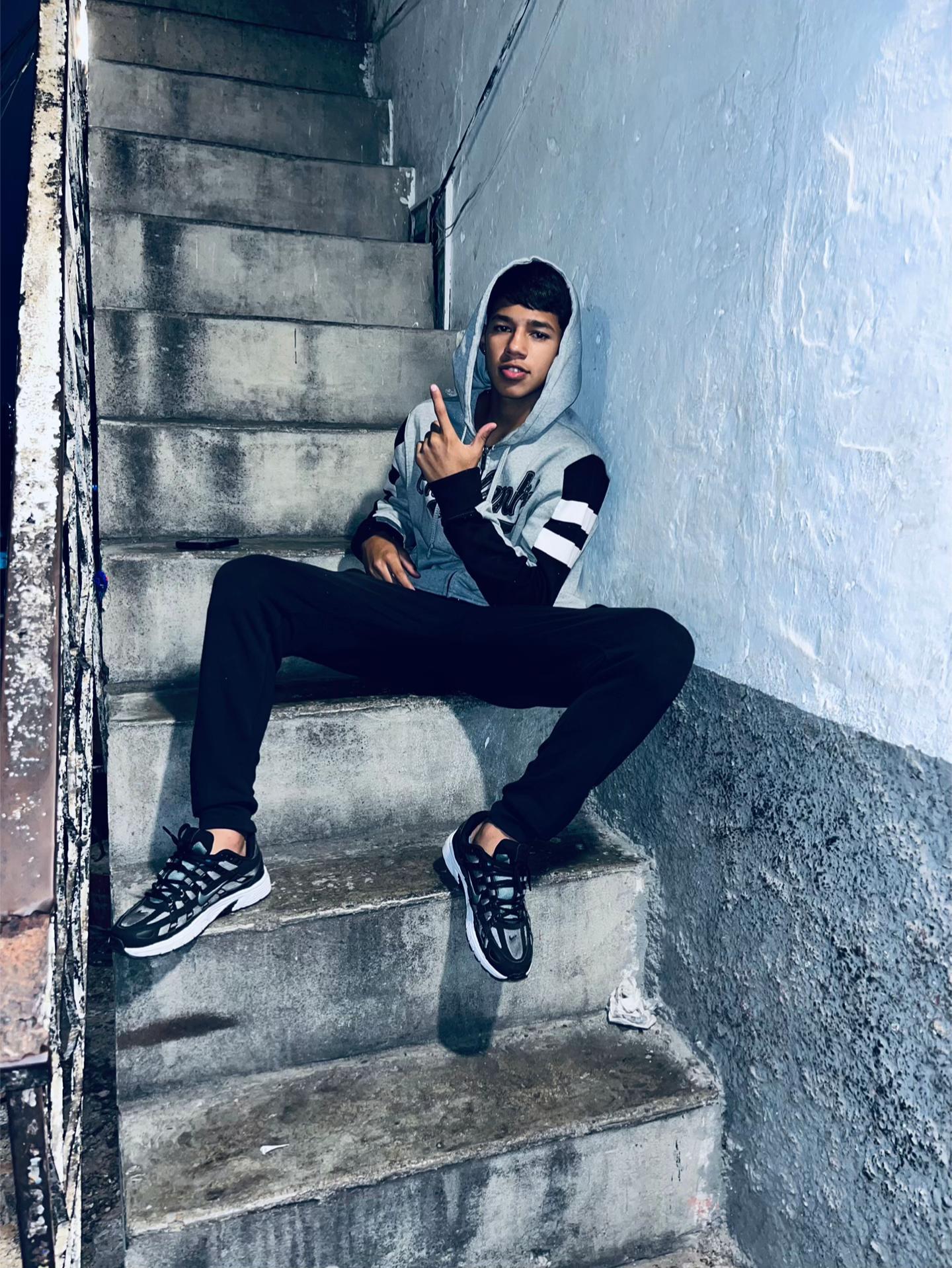@dei🤴🏽