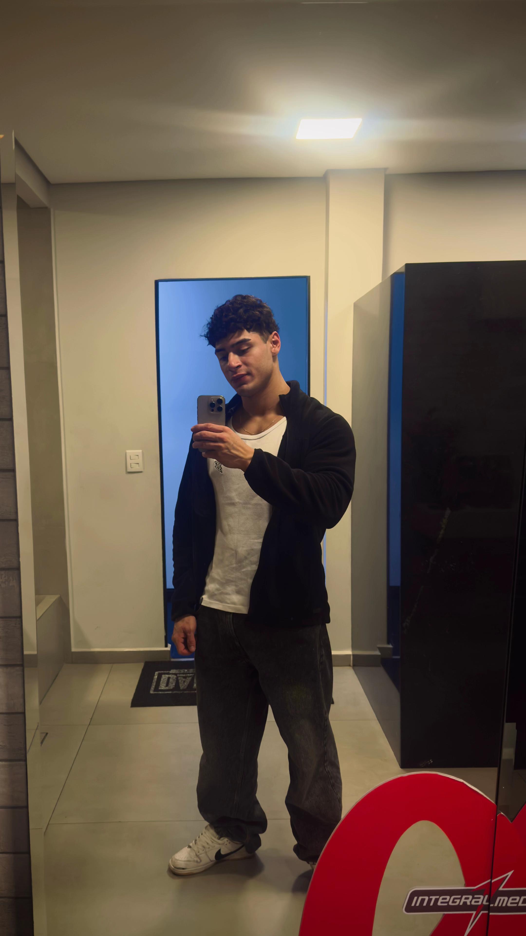@AlanWaze