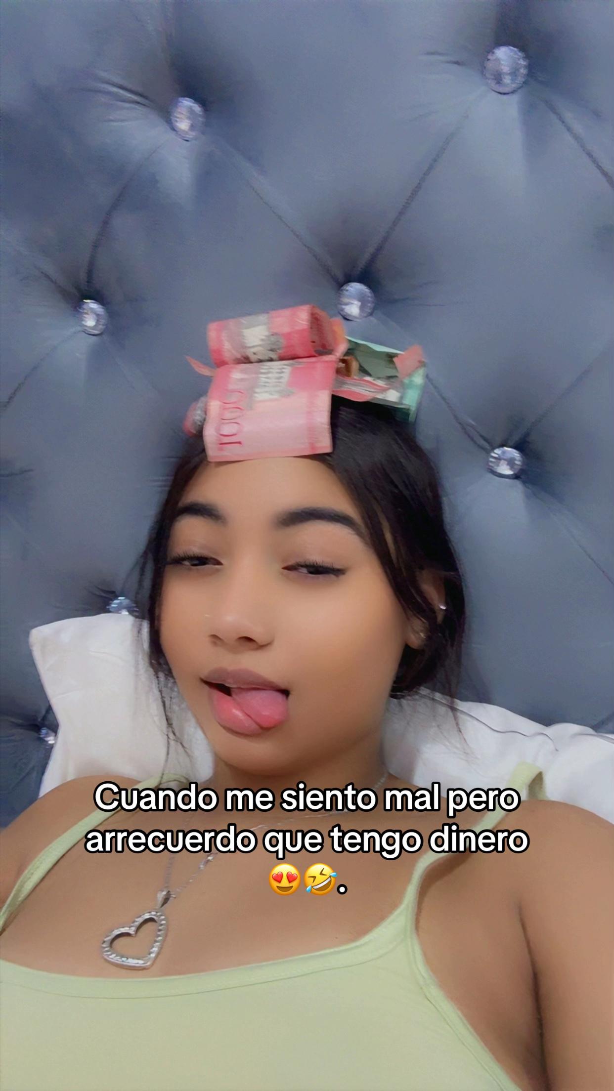 @Carol boomꨄ