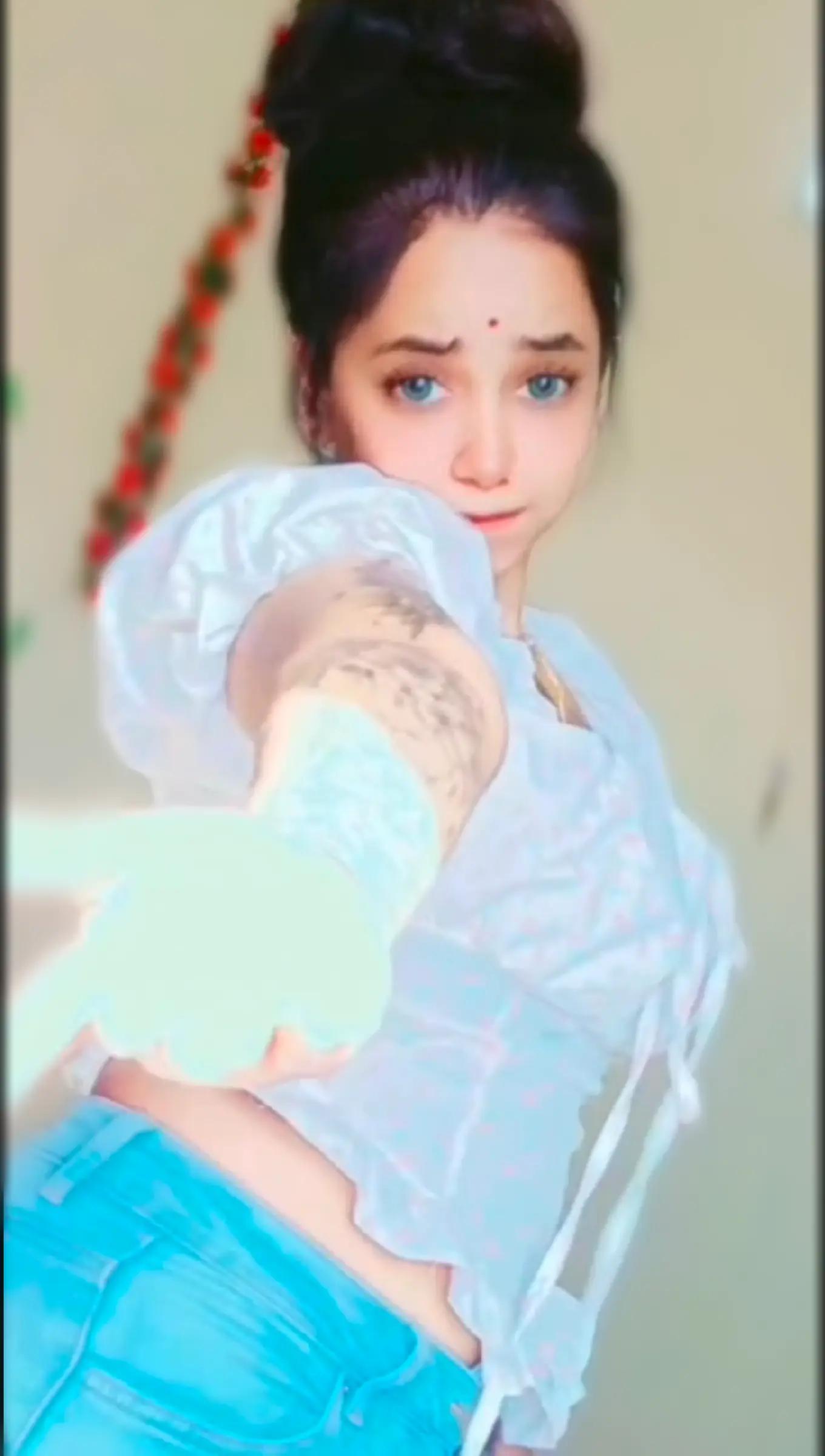 @🤍🕊️SMILE_QUEEN🕊️🤍