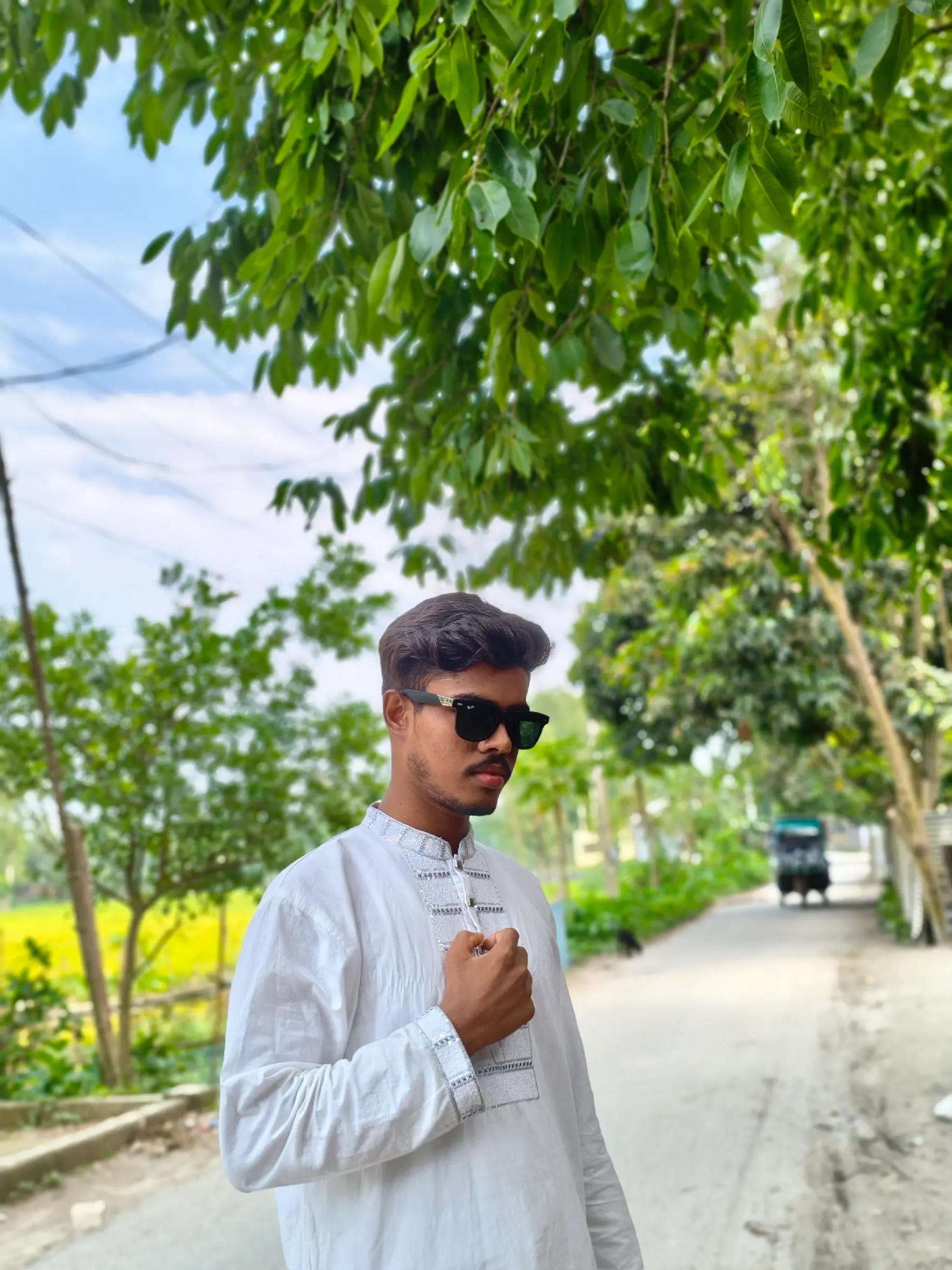 @R7 RONY 🖤