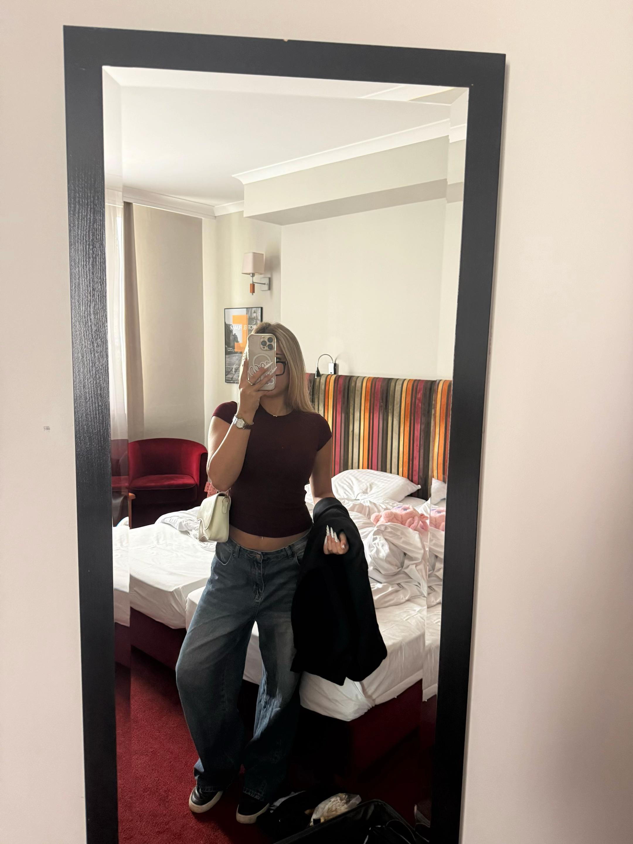 @liz๐