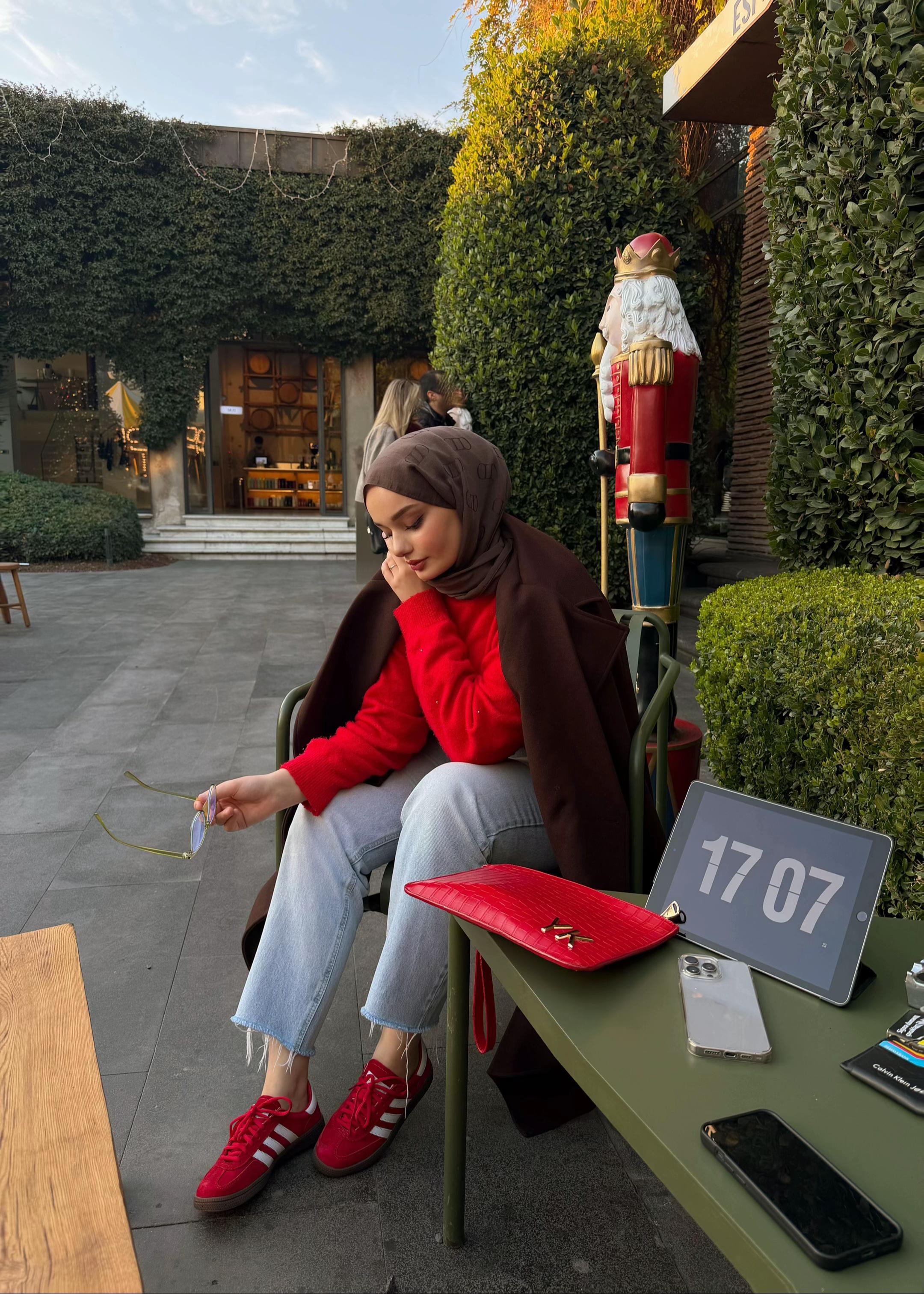 @Yasemin Kalaycı