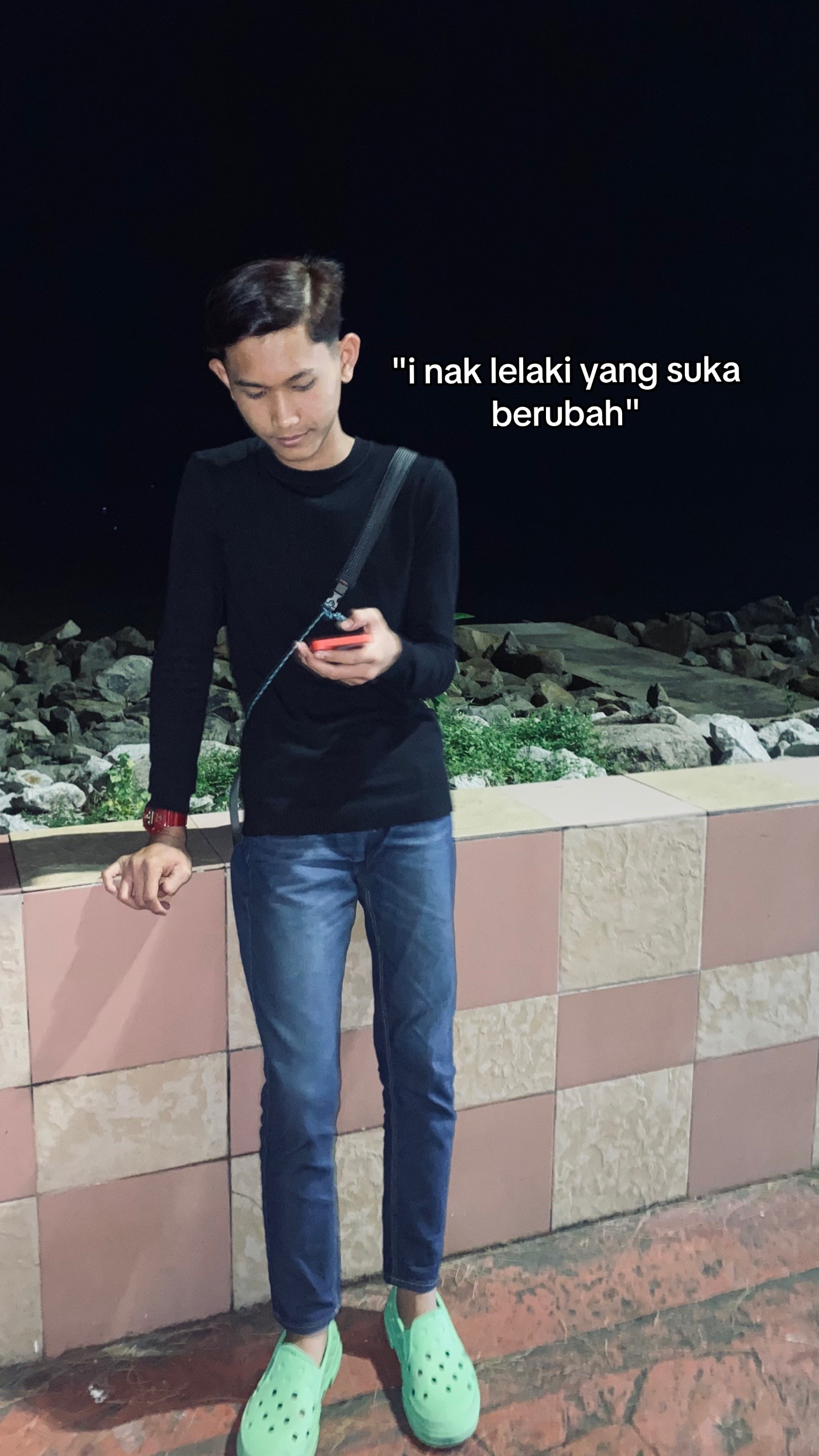 @๐ ๐ ๐ฉ ๐ผ ๐ธ ๐ฟ ๐๏ธ