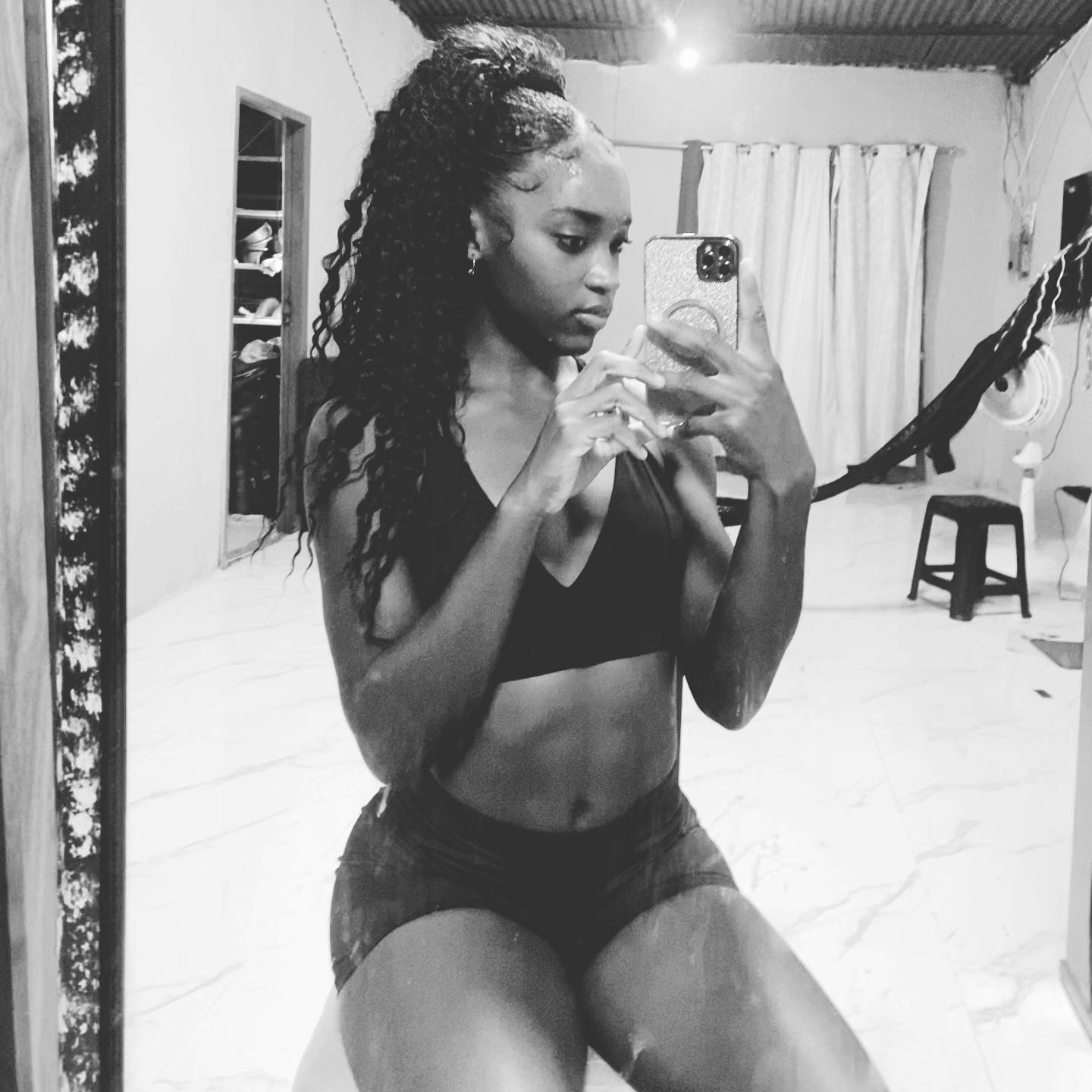 @ELIBETH🐩🤍