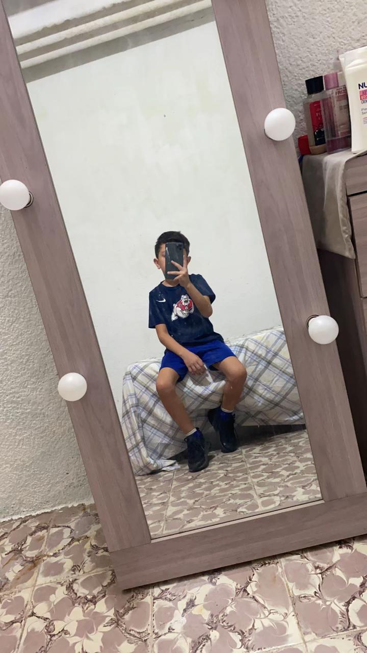 @Lachitooooo24