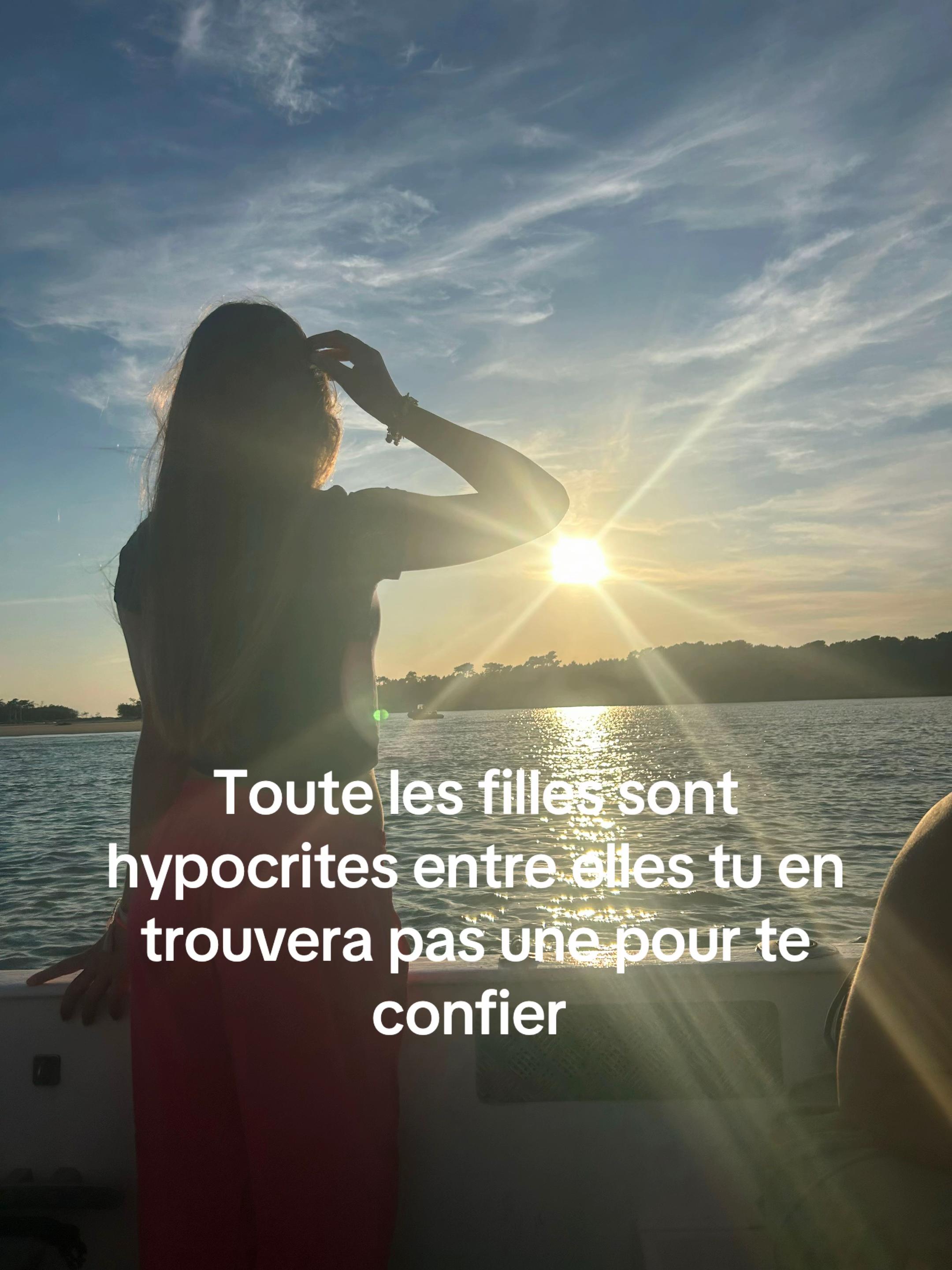 @𝓒𝓵𝓮𝓪 ✞︎