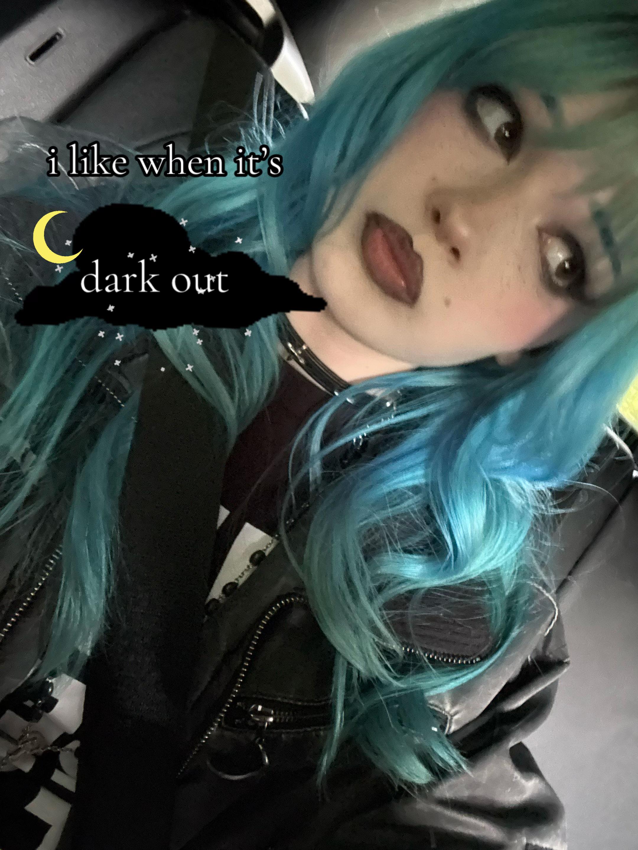 @girlwiththecoolbluehair