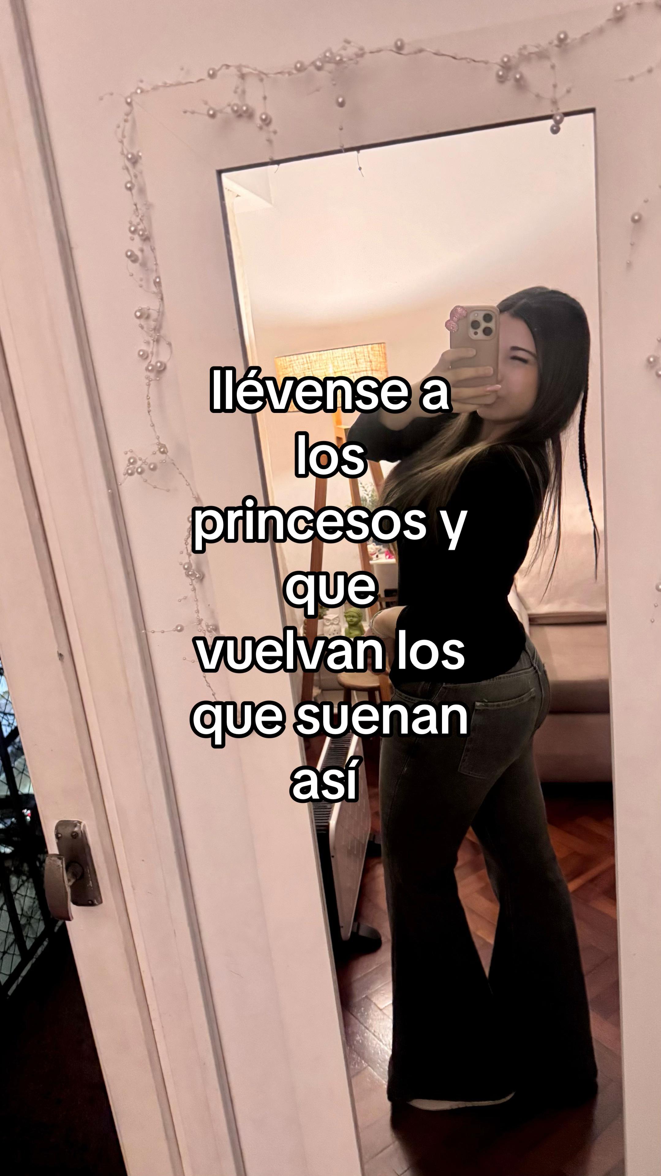 @lo💋