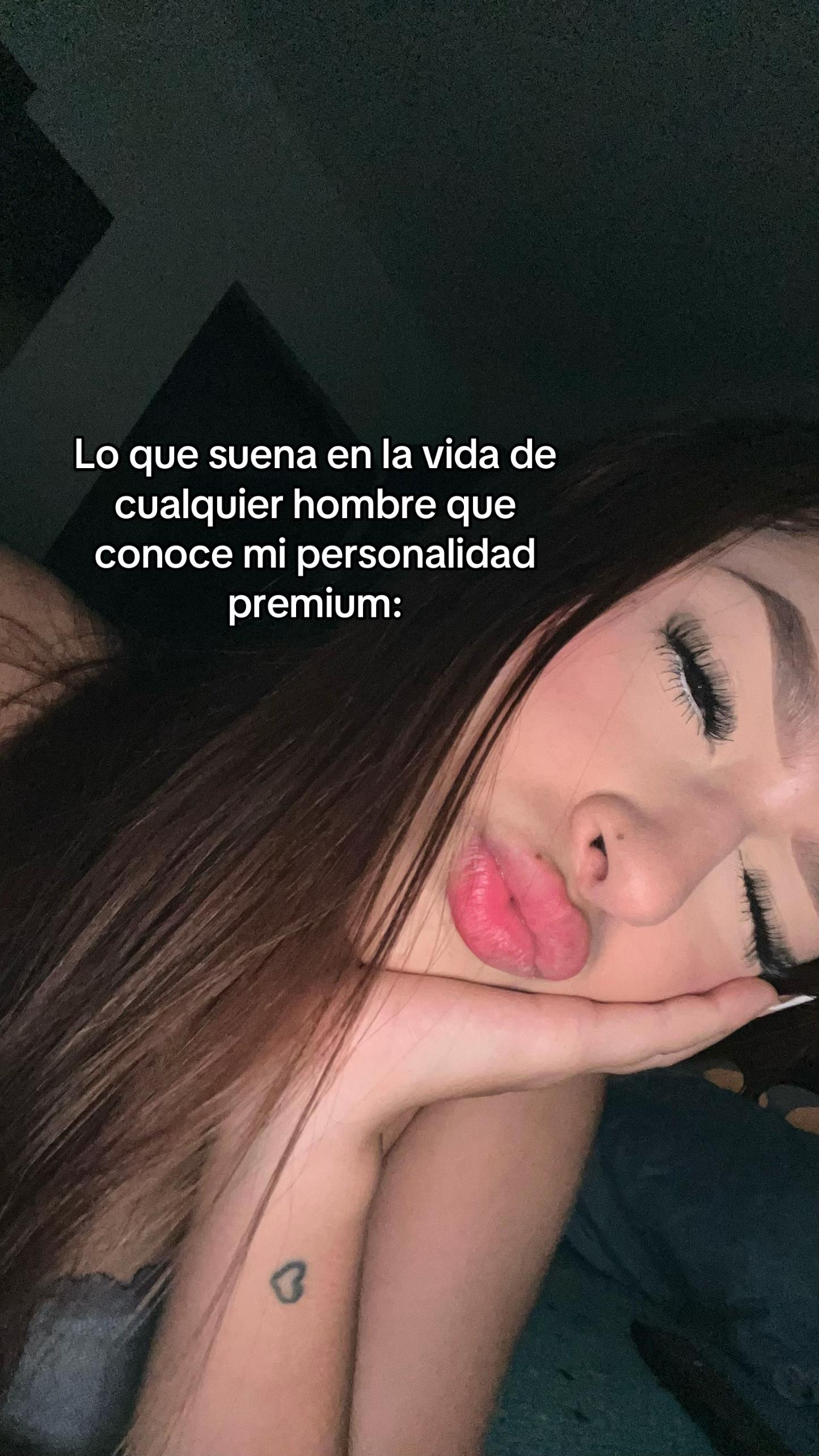 @𝒮ℴ𝒻𝒾𝒶
