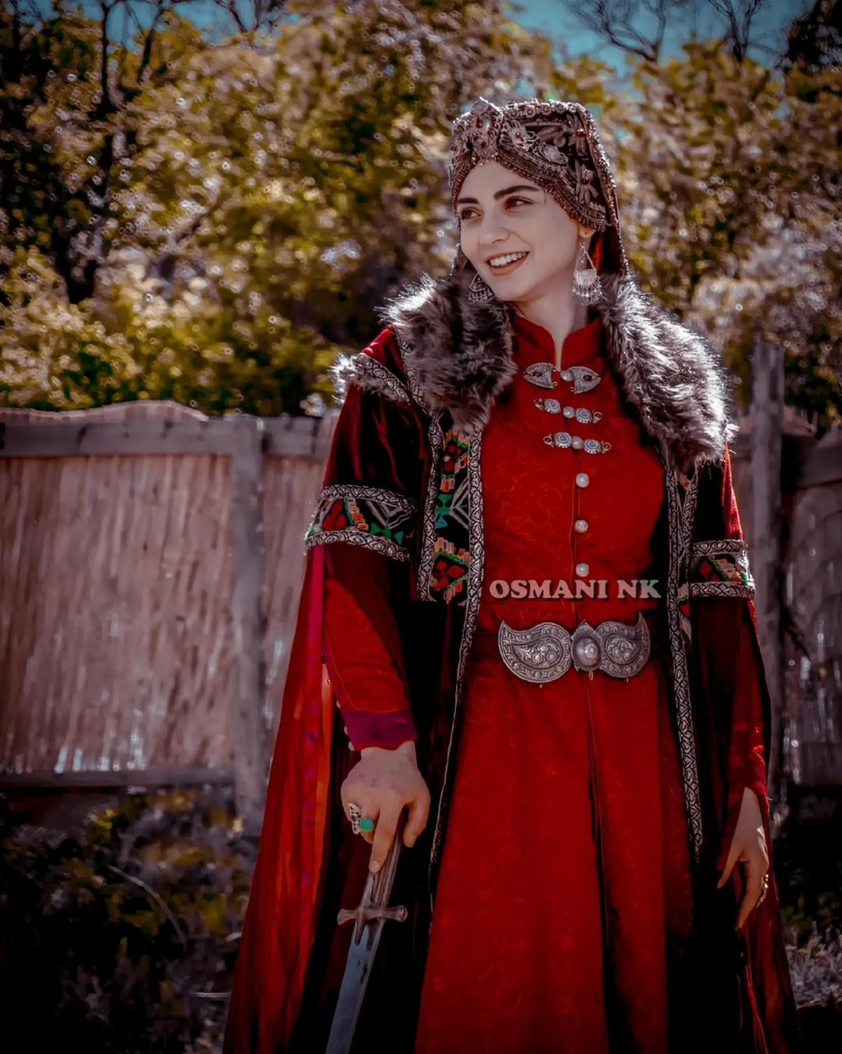 @🇹🇷 𝗢𝘇𝗴𝗲 𝗧&ouml;𝗿𝗲𝗿 💘