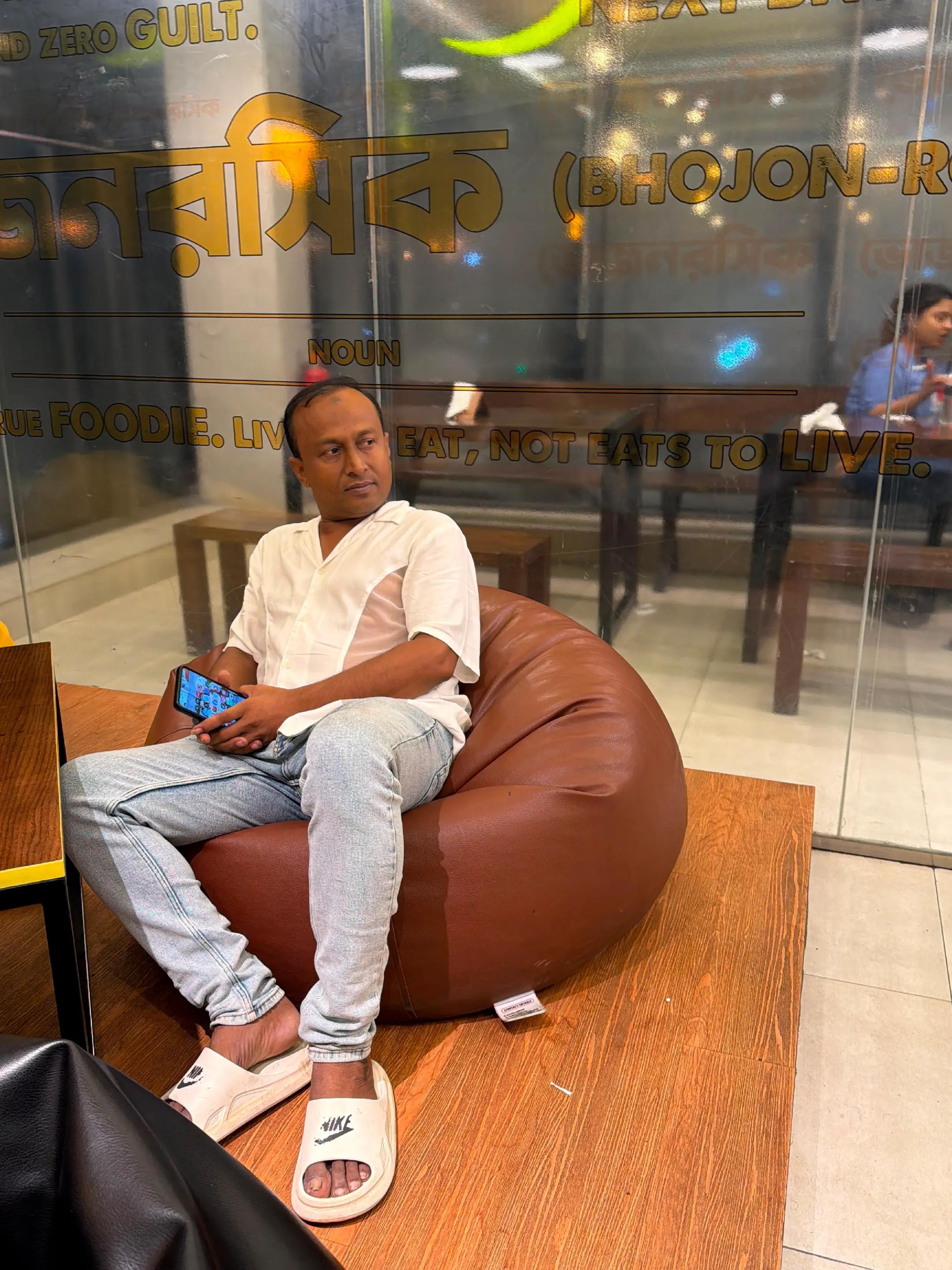 @Al dosery phones co w.l.l