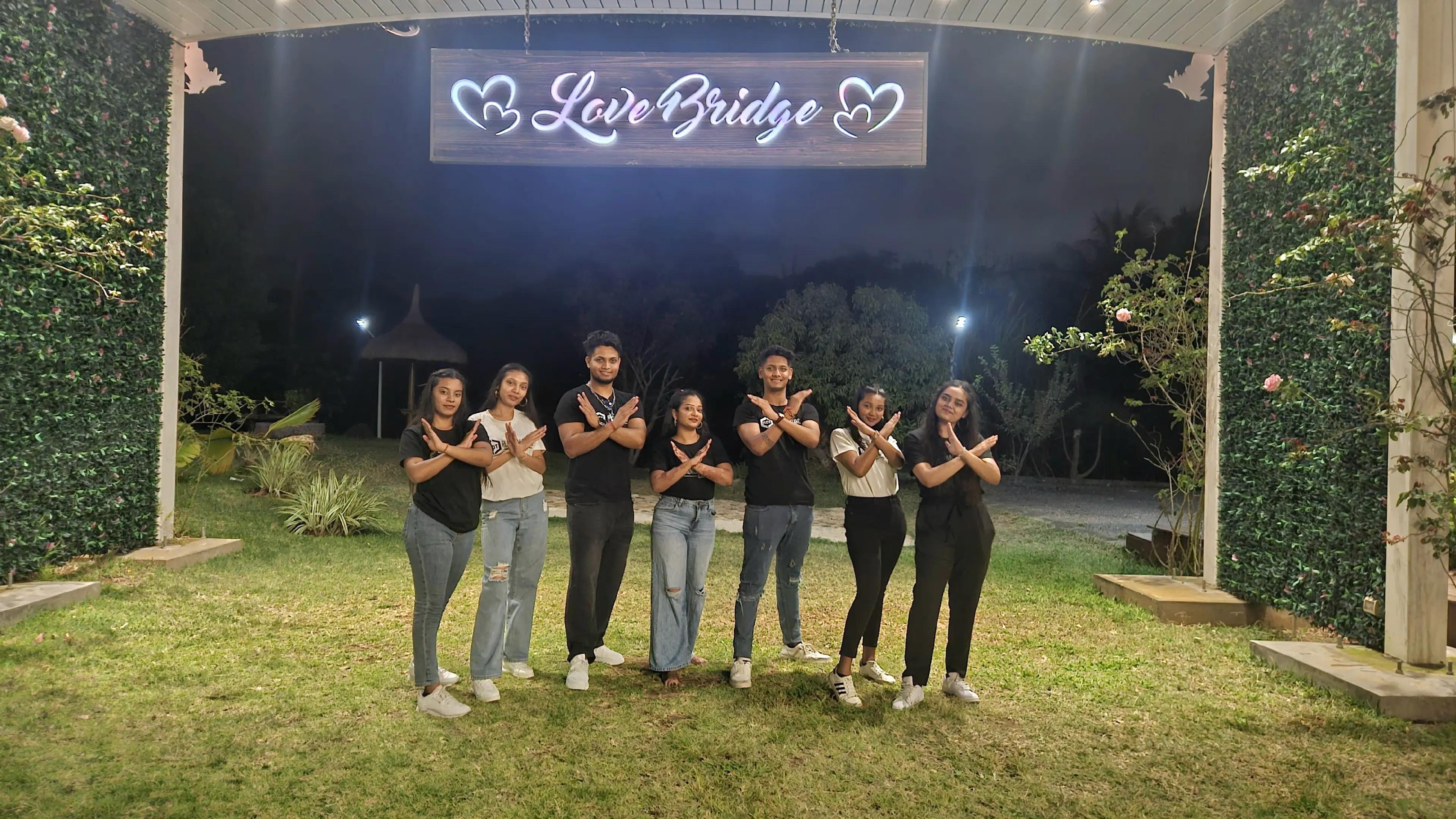 @Ruvishm_Dance_Team ♡