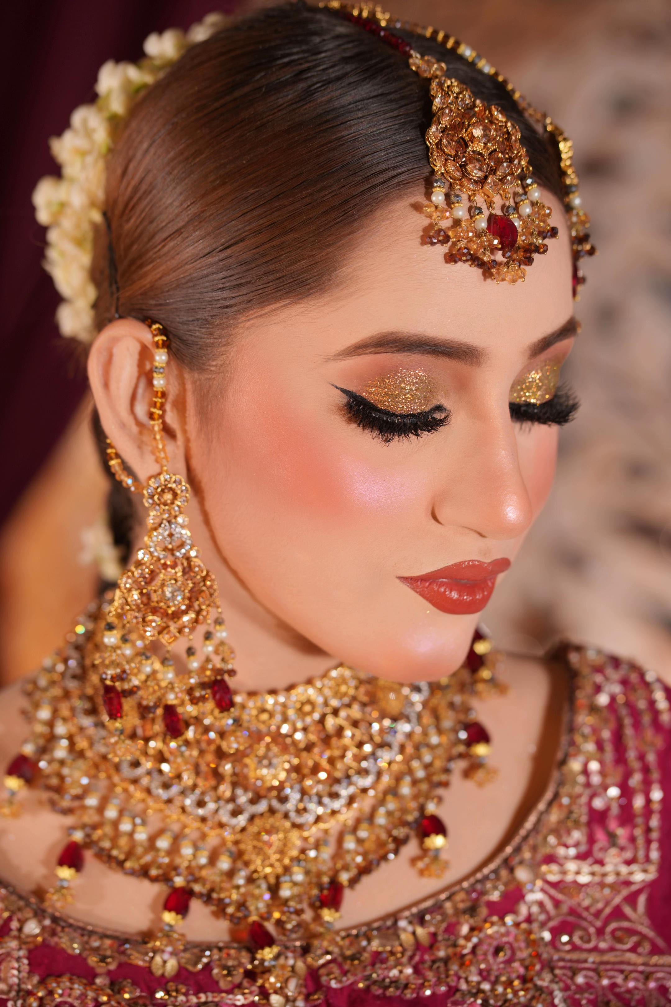 @Anmols makeup studio