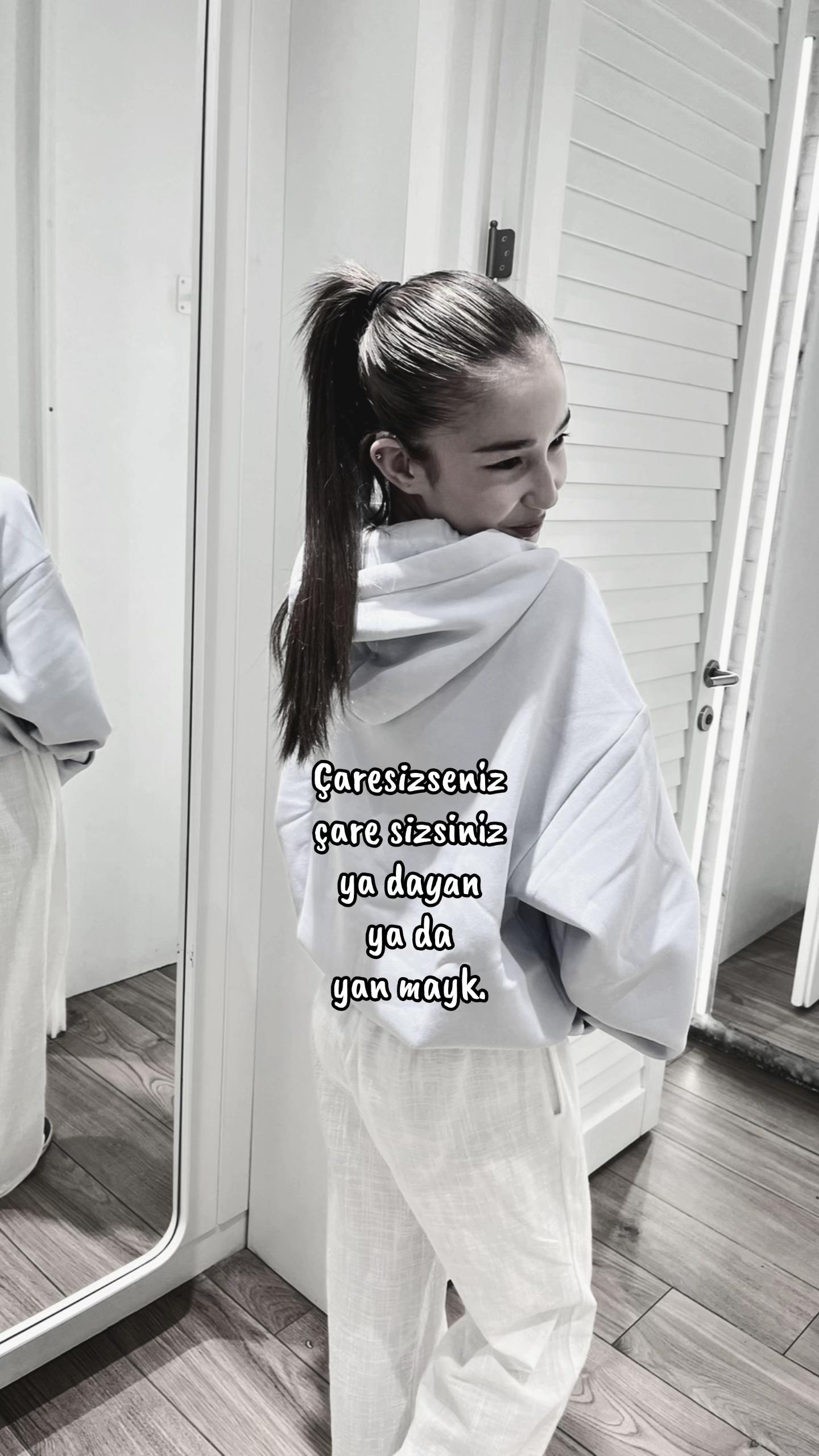 @𝓐𝓭𝓪