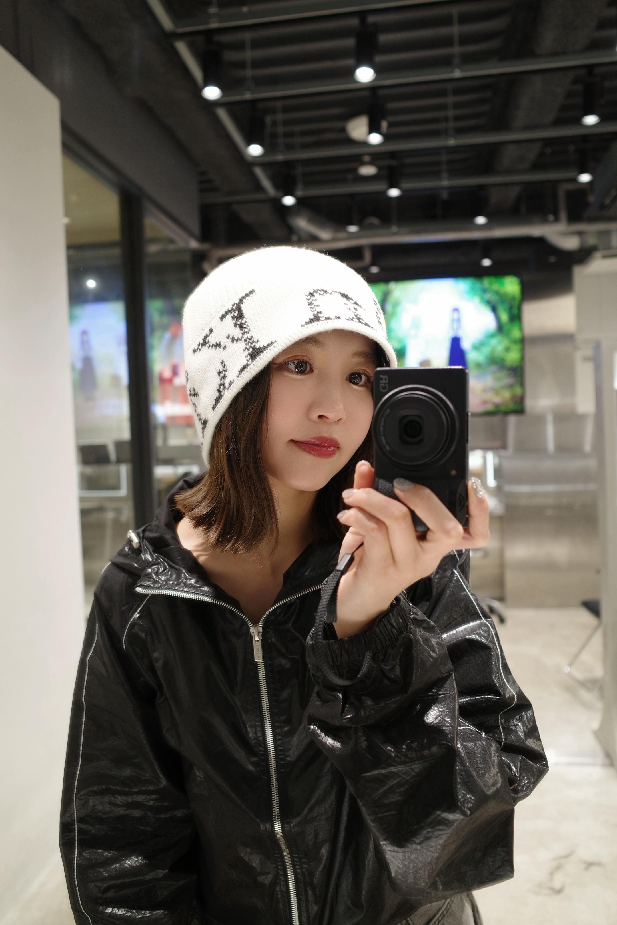 @上田 楓子【福岡メンズパーマ】