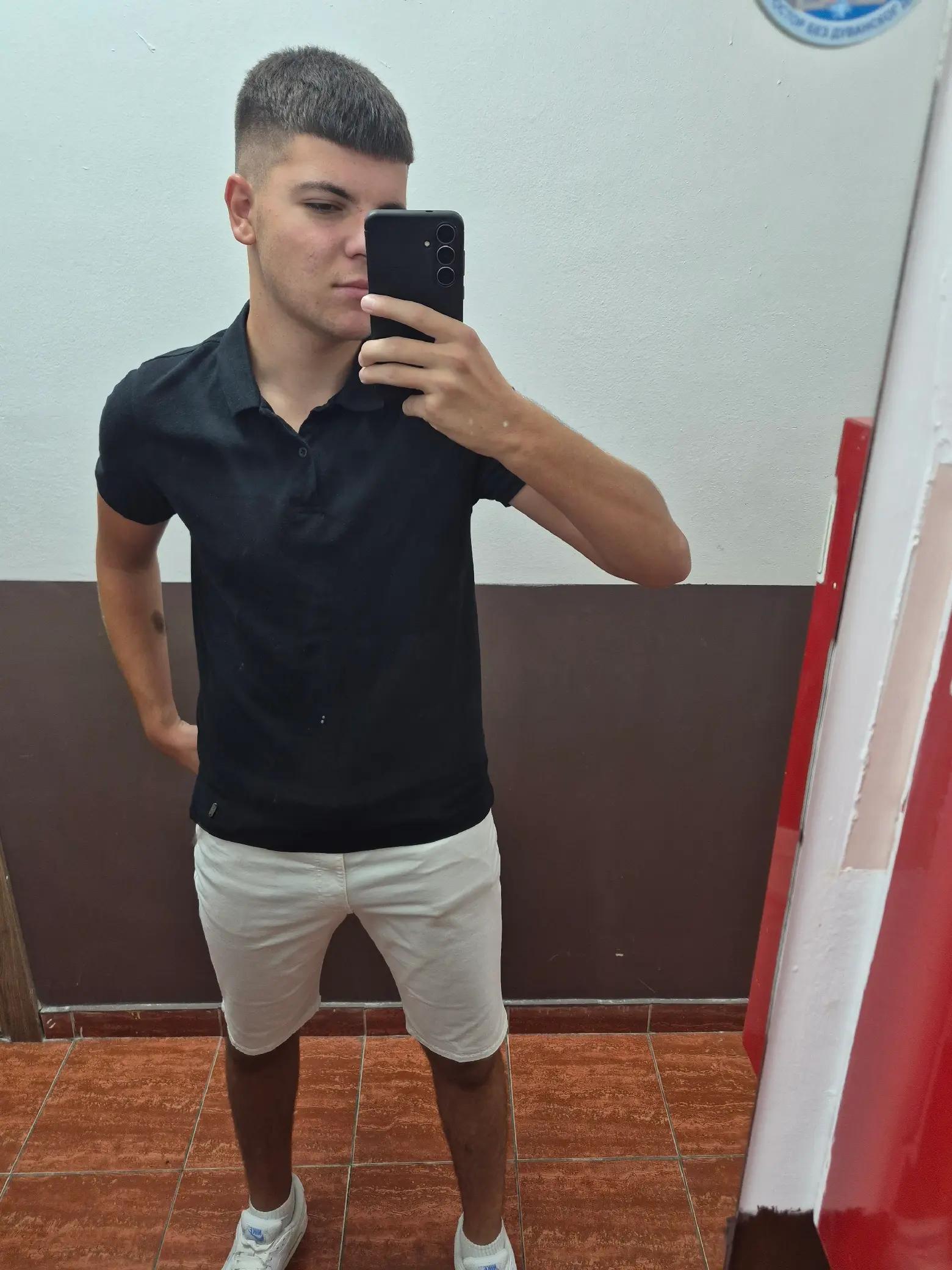 @_v_aleksa