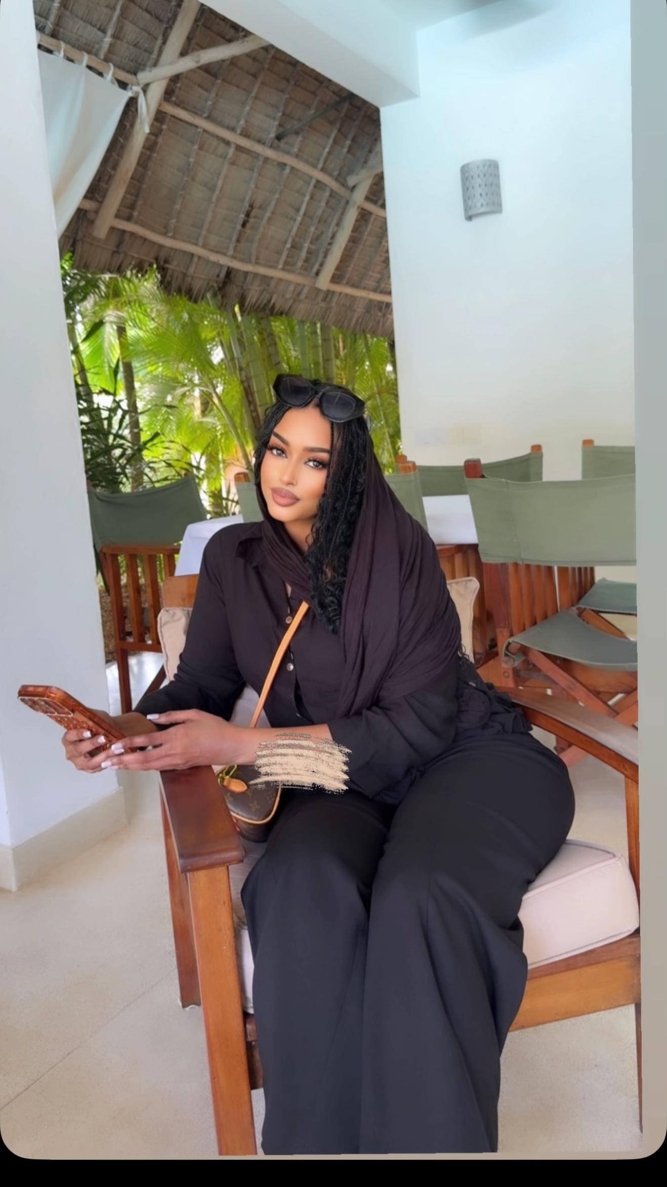 @Nina Jama🦋👸❤️🐐𓃵