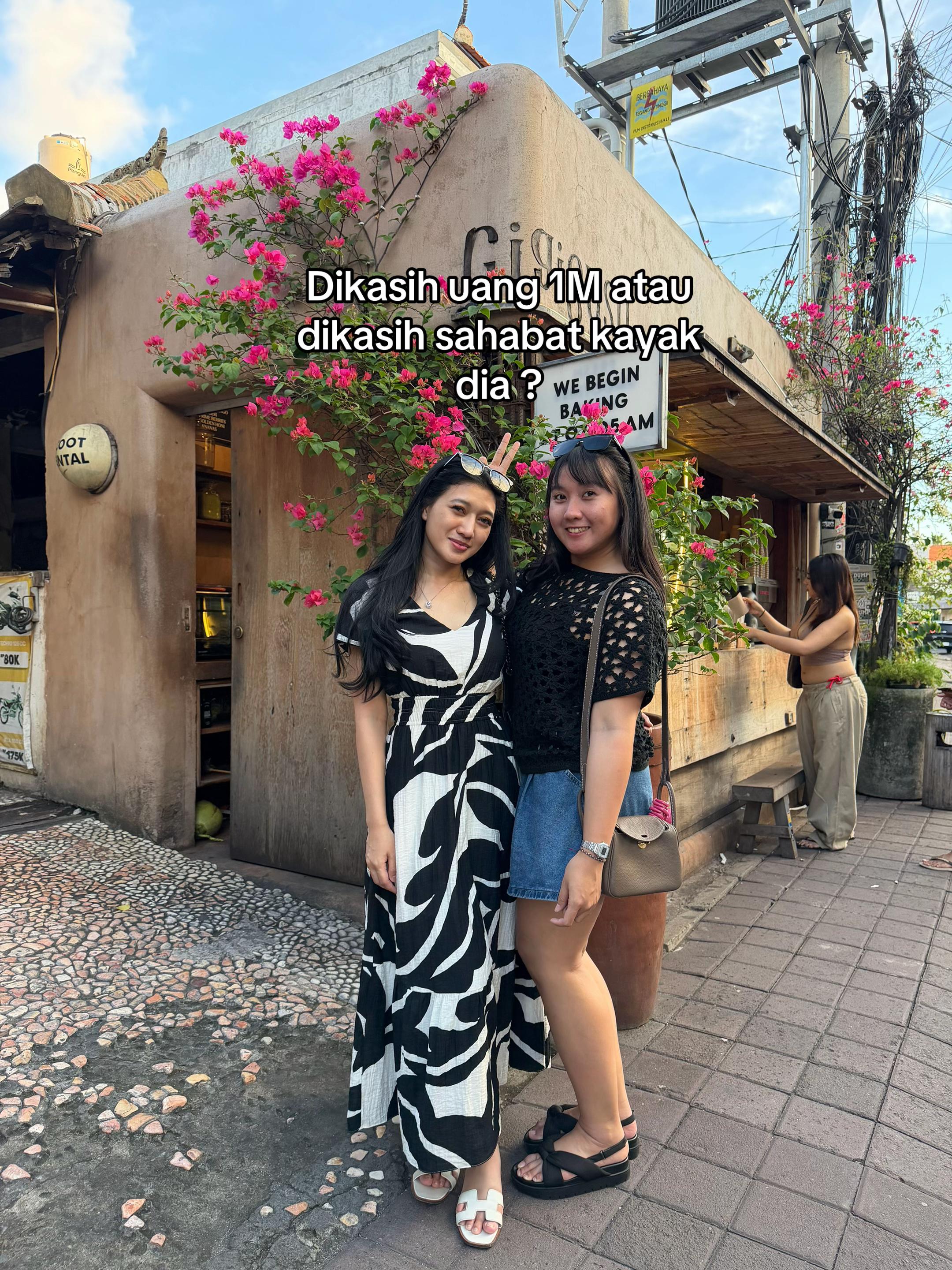 @Annia
