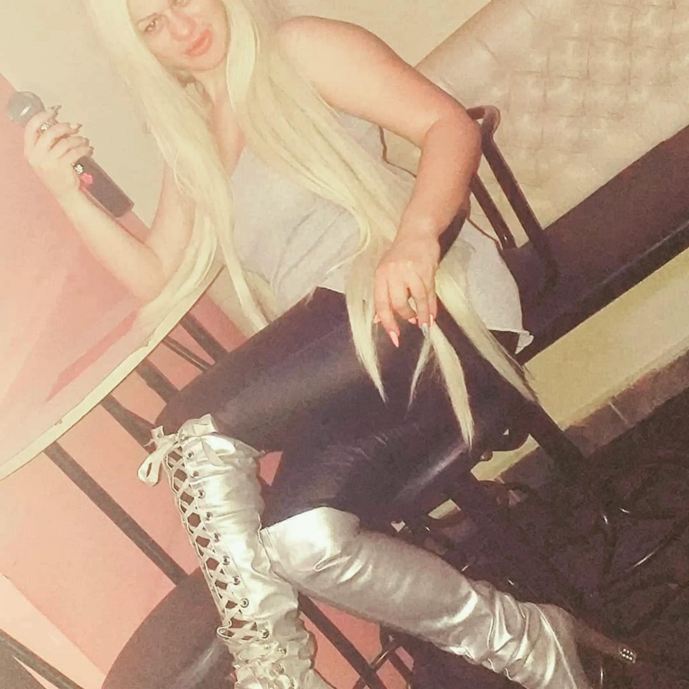 @BARBI _Bojana Barbi unikat