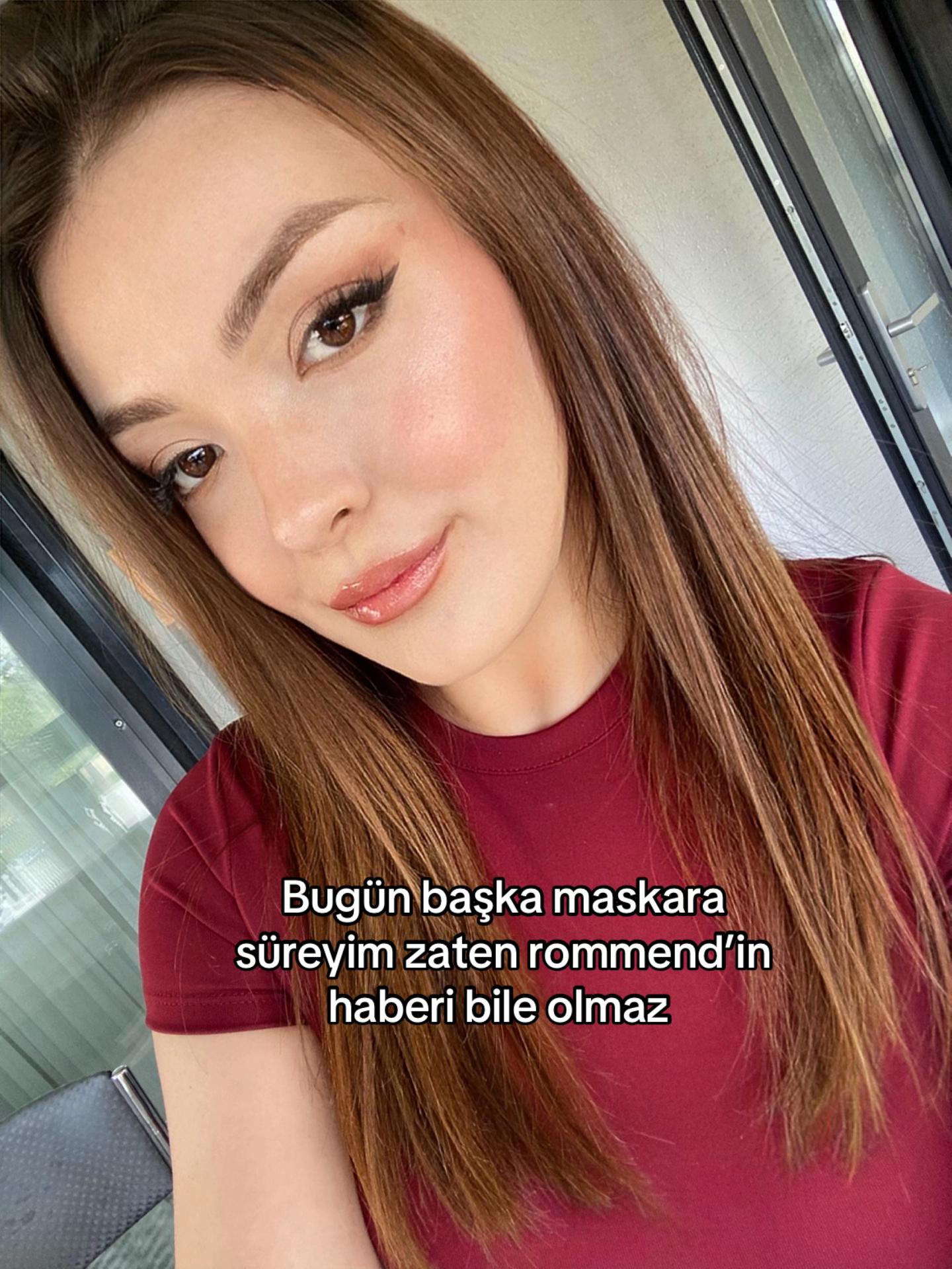 @𝚂ena🎀